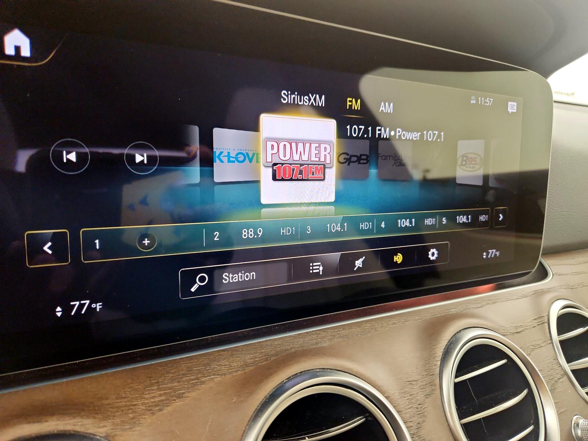 Thumbnail: 2022 Mercedes-Benz E-Class - 16