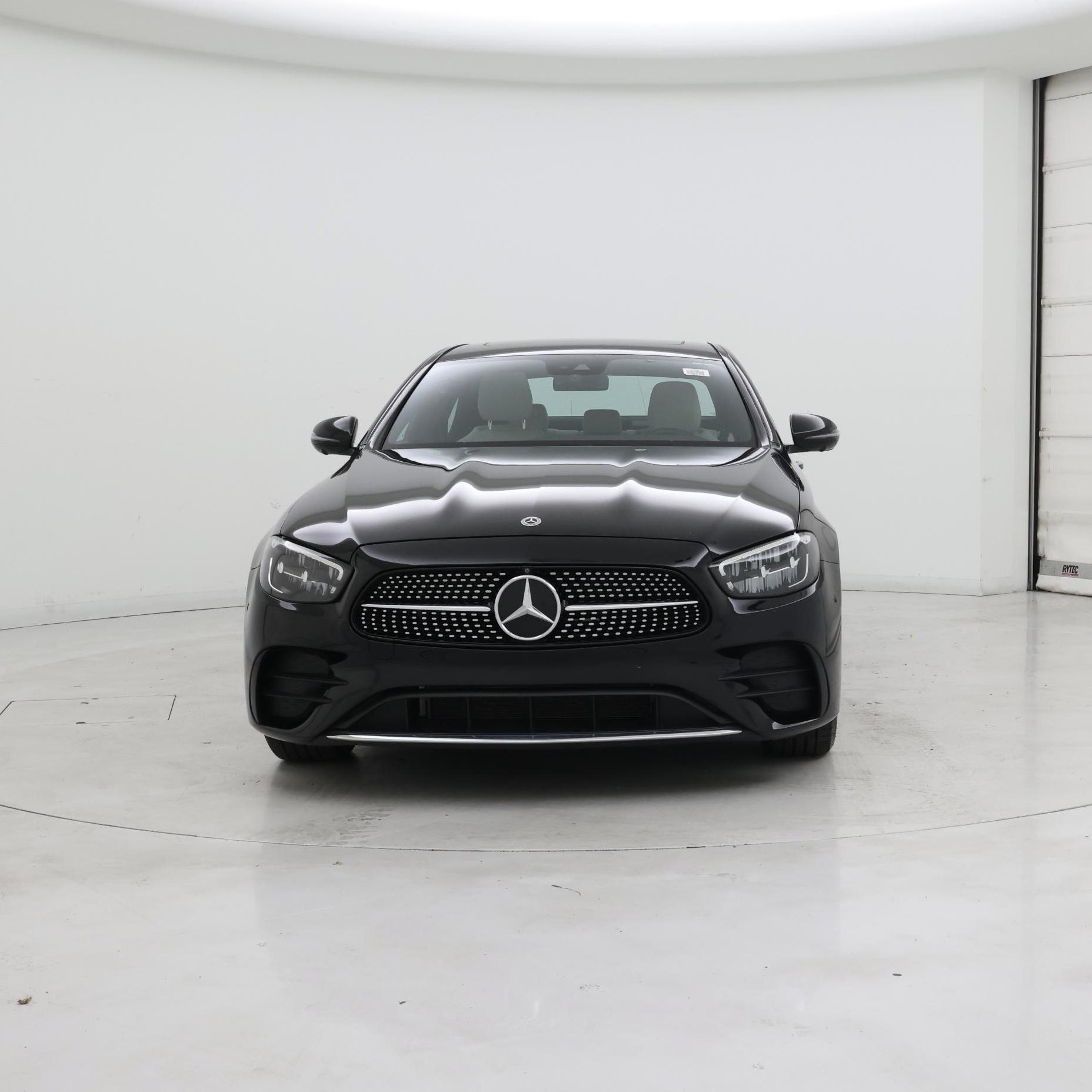 Thumbnail: 2022 Mercedes-Benz E-Class - 5