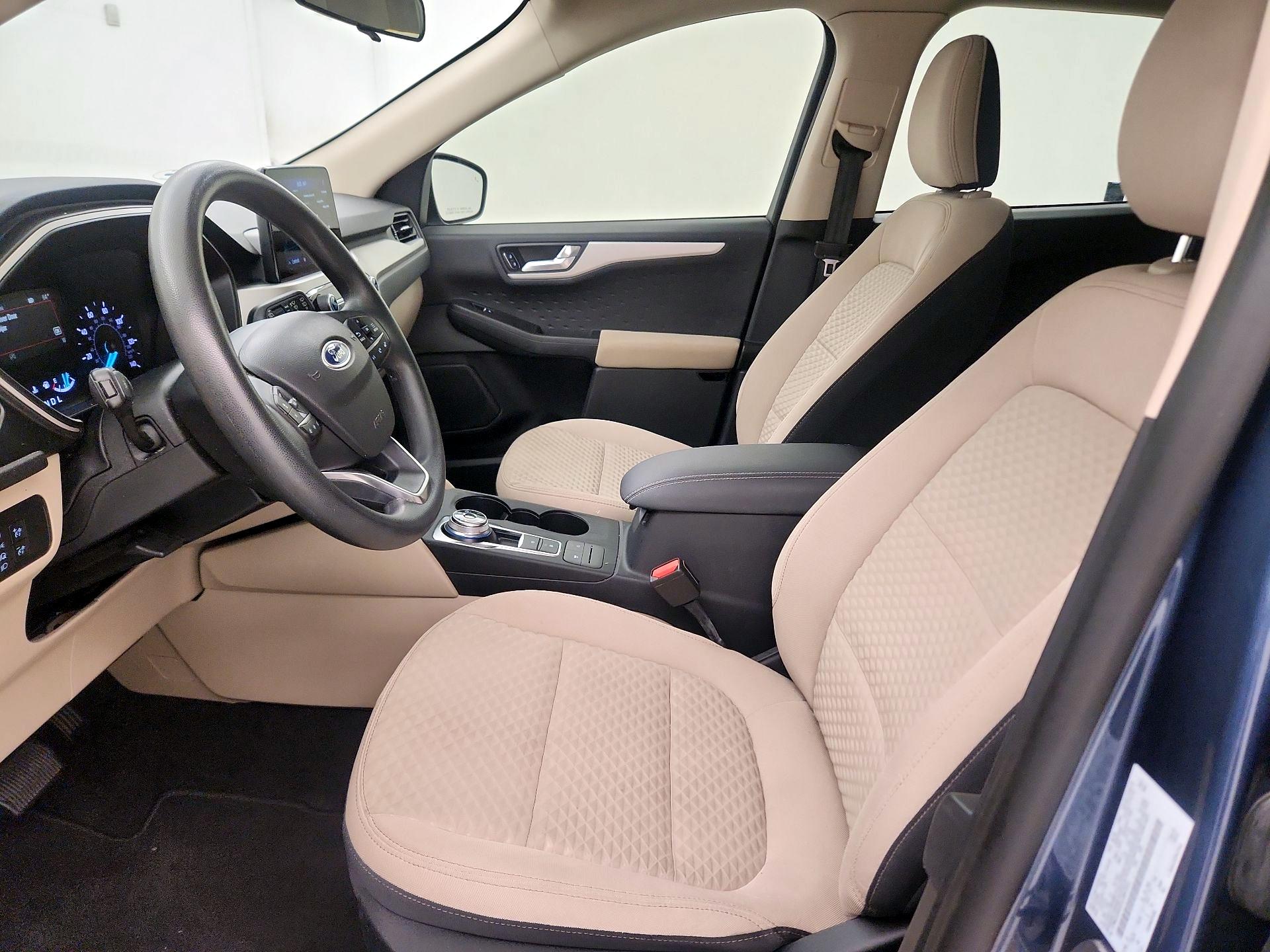 Thumbnail: 2020 Ford Escape - 11