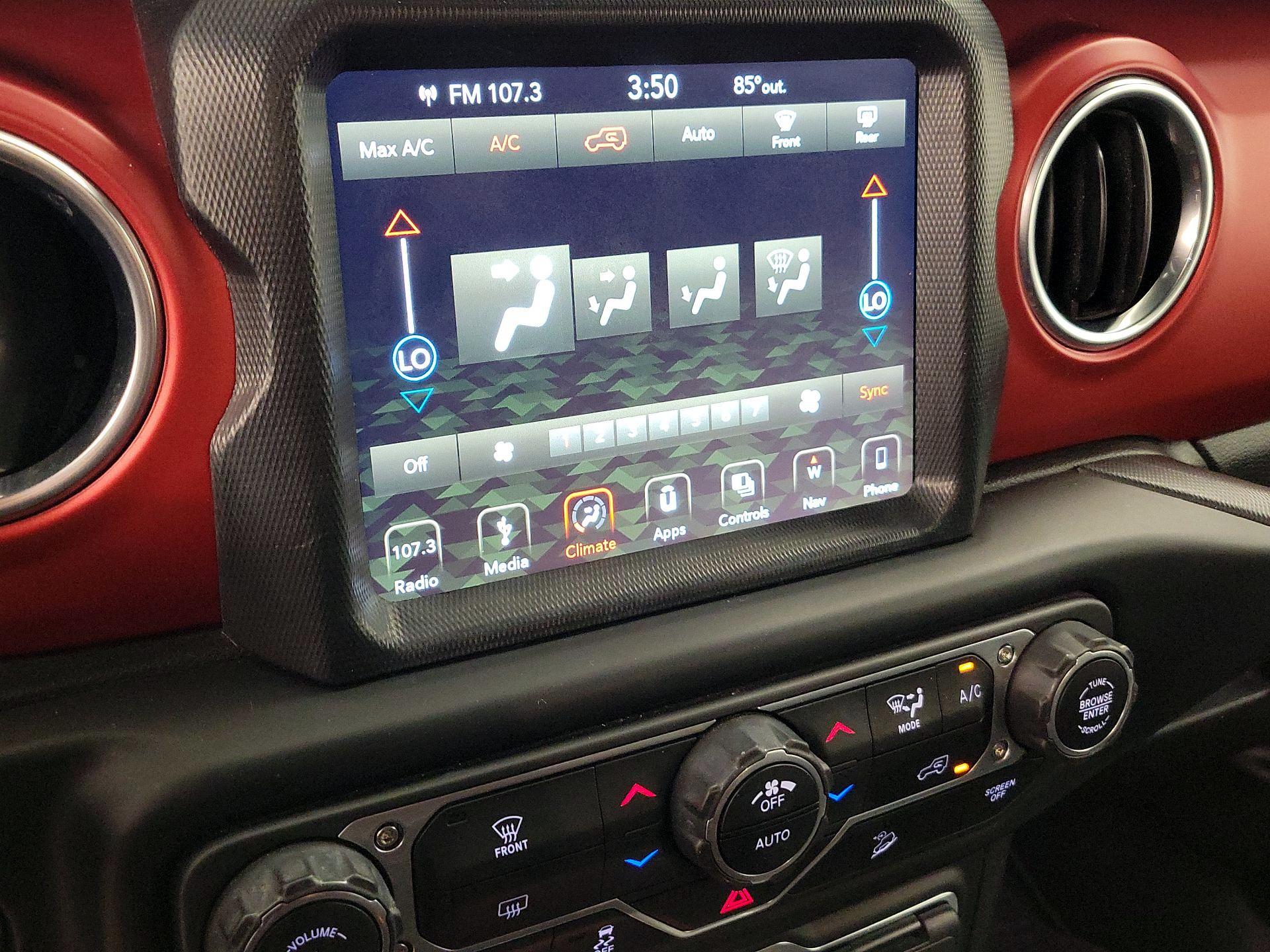 Thumbnail: 2019 Jeep Wrangler - 17