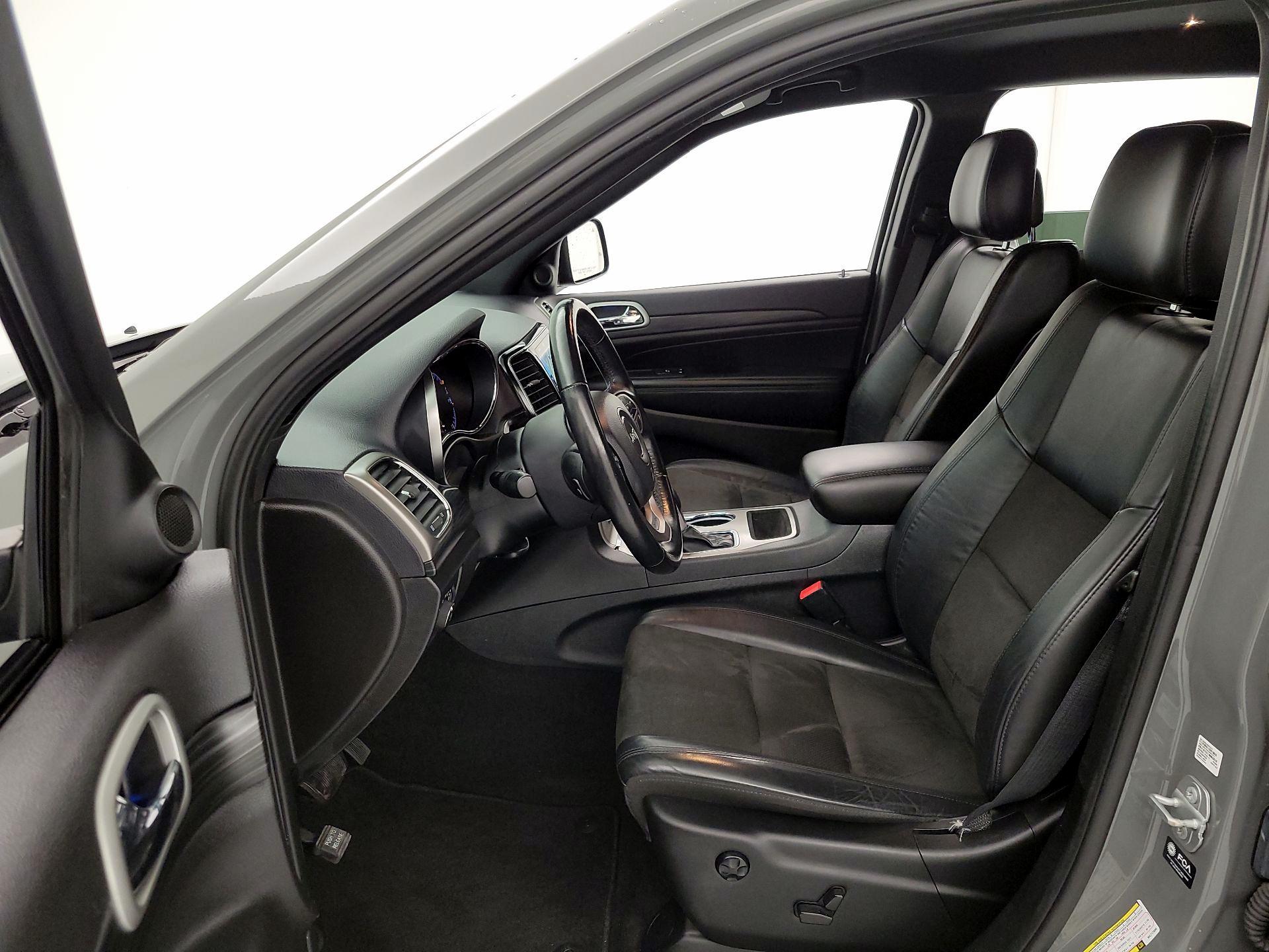 Thumbnail: 2021 Jeep Grand Cherokee - 11