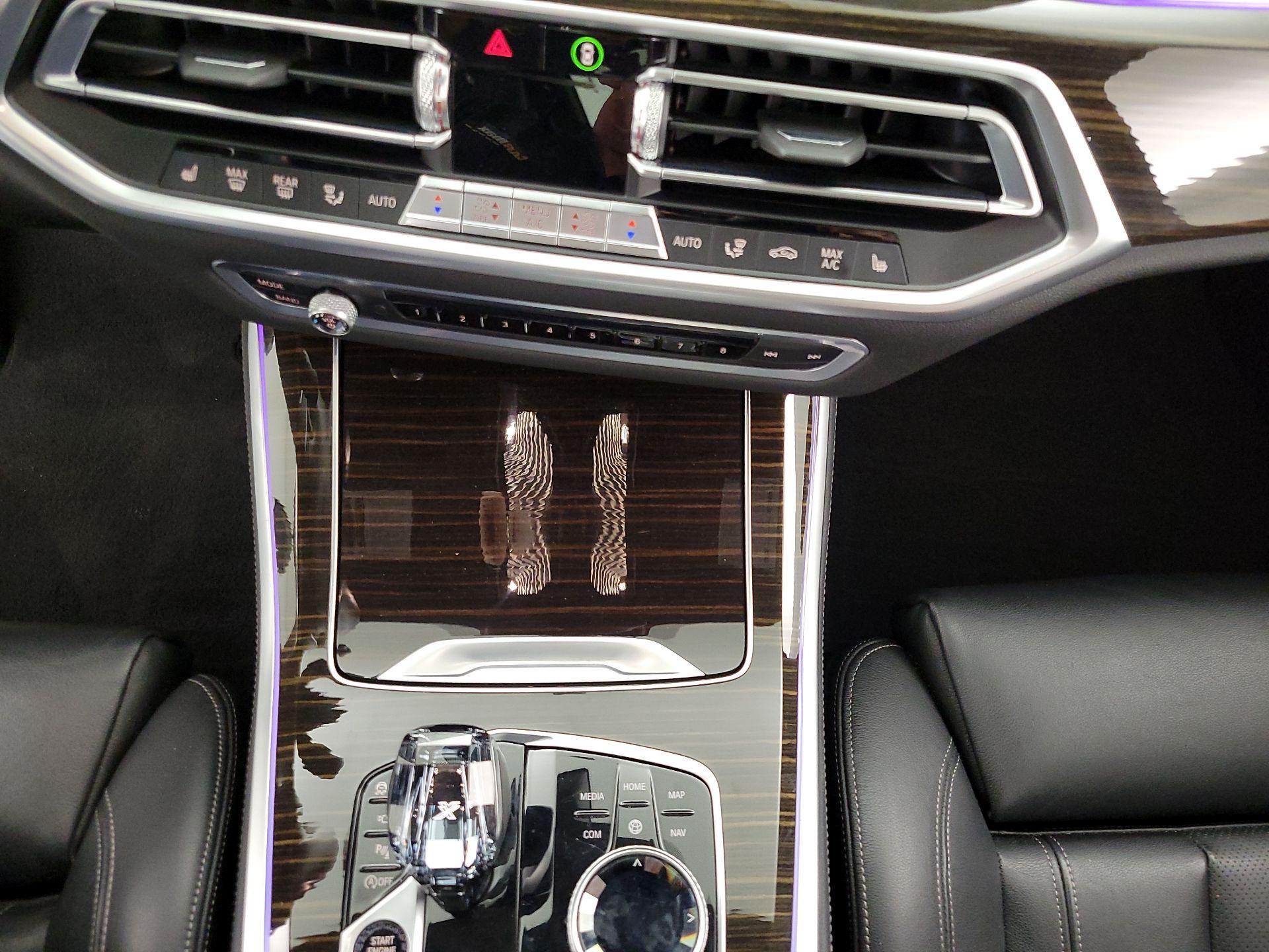 Thumbnail: 2020 BMW X5 - 17