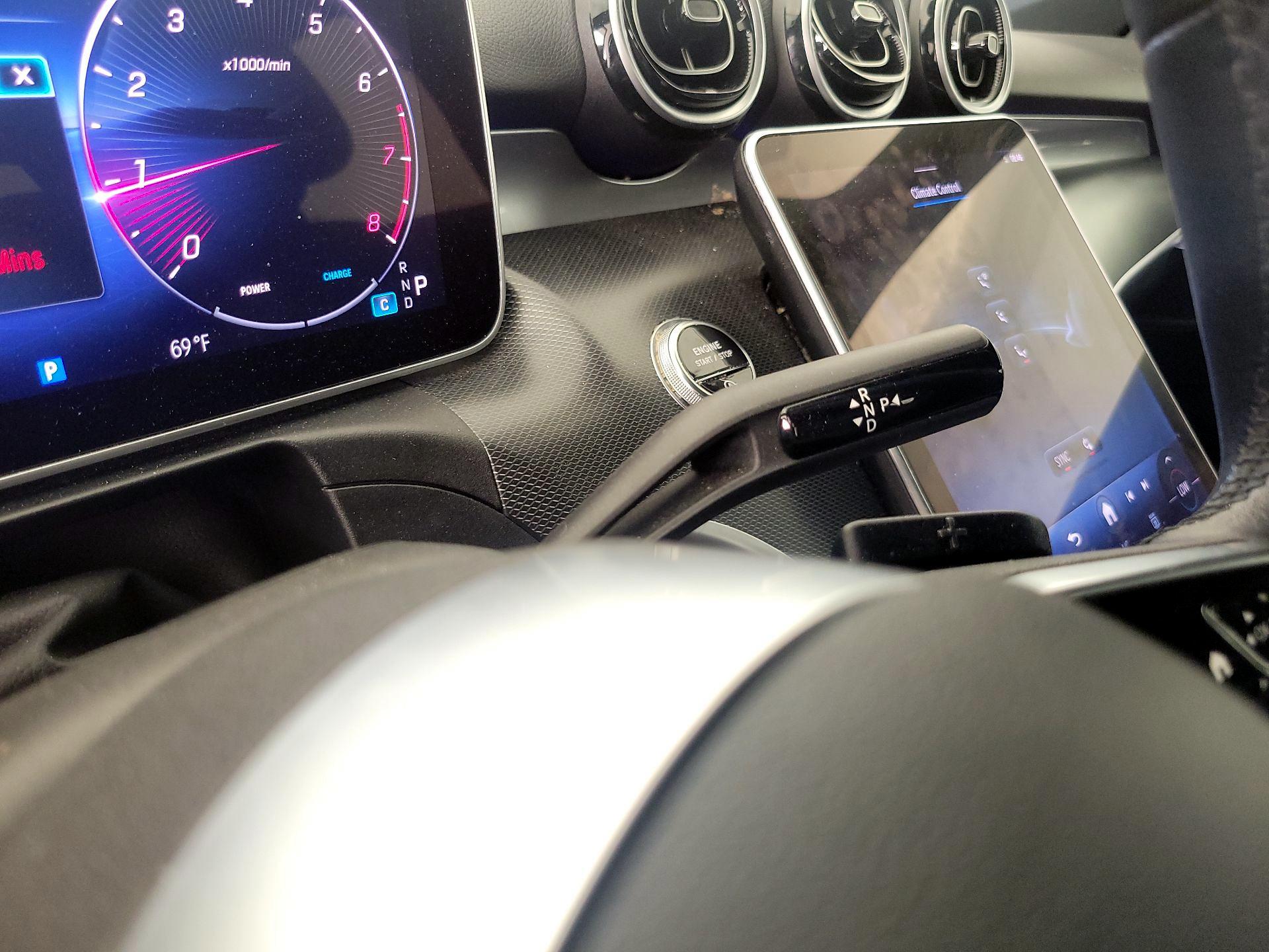 Thumbnail: 2024 Mercedes-Benz C-Class - 17