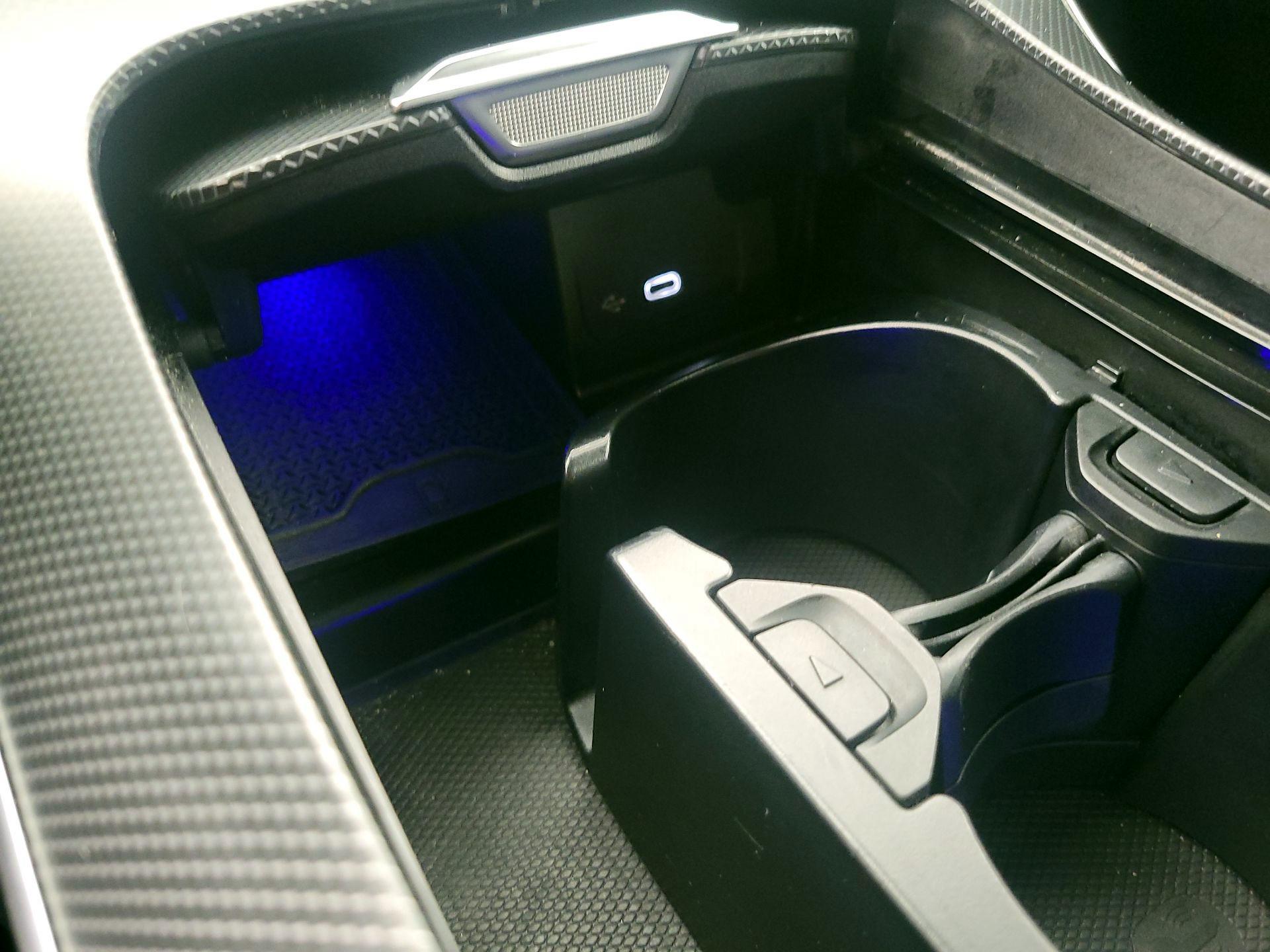 Thumbnail: 2024 Mercedes-Benz C-Class - 18