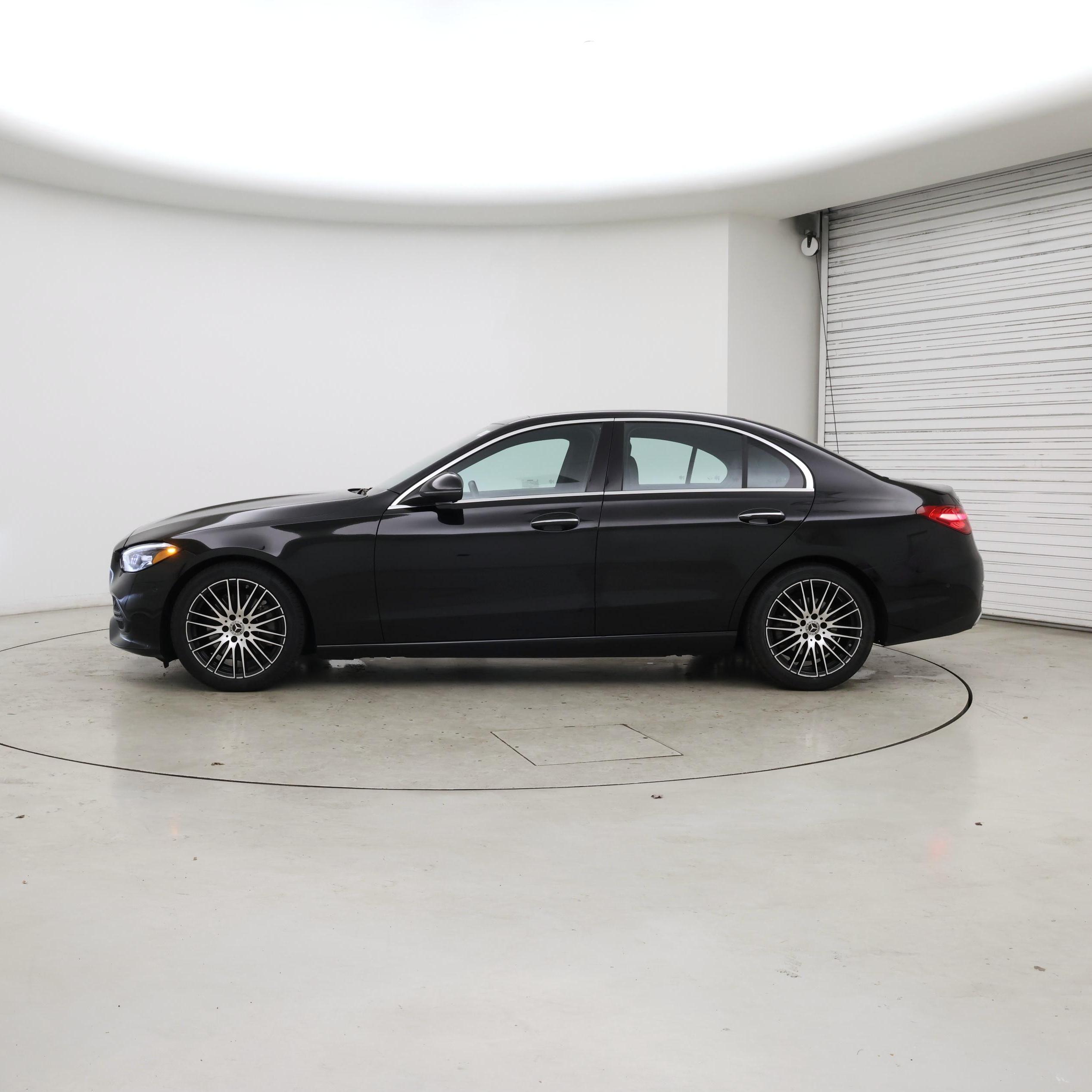 Thumbnail: 2024 Mercedes-Benz C-Class - 3