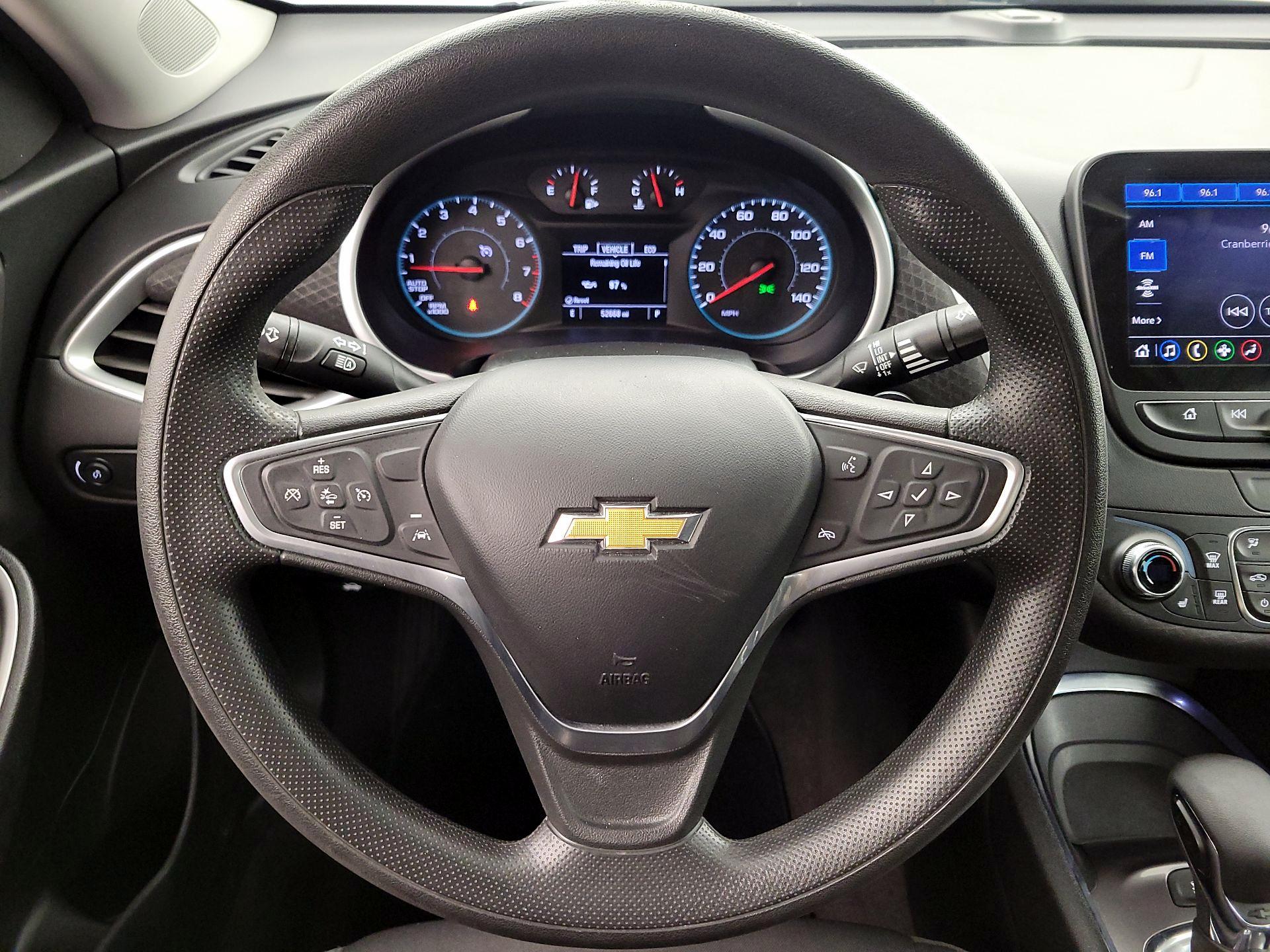 Thumbnail: 2023 Chevrolet Malibu - 10