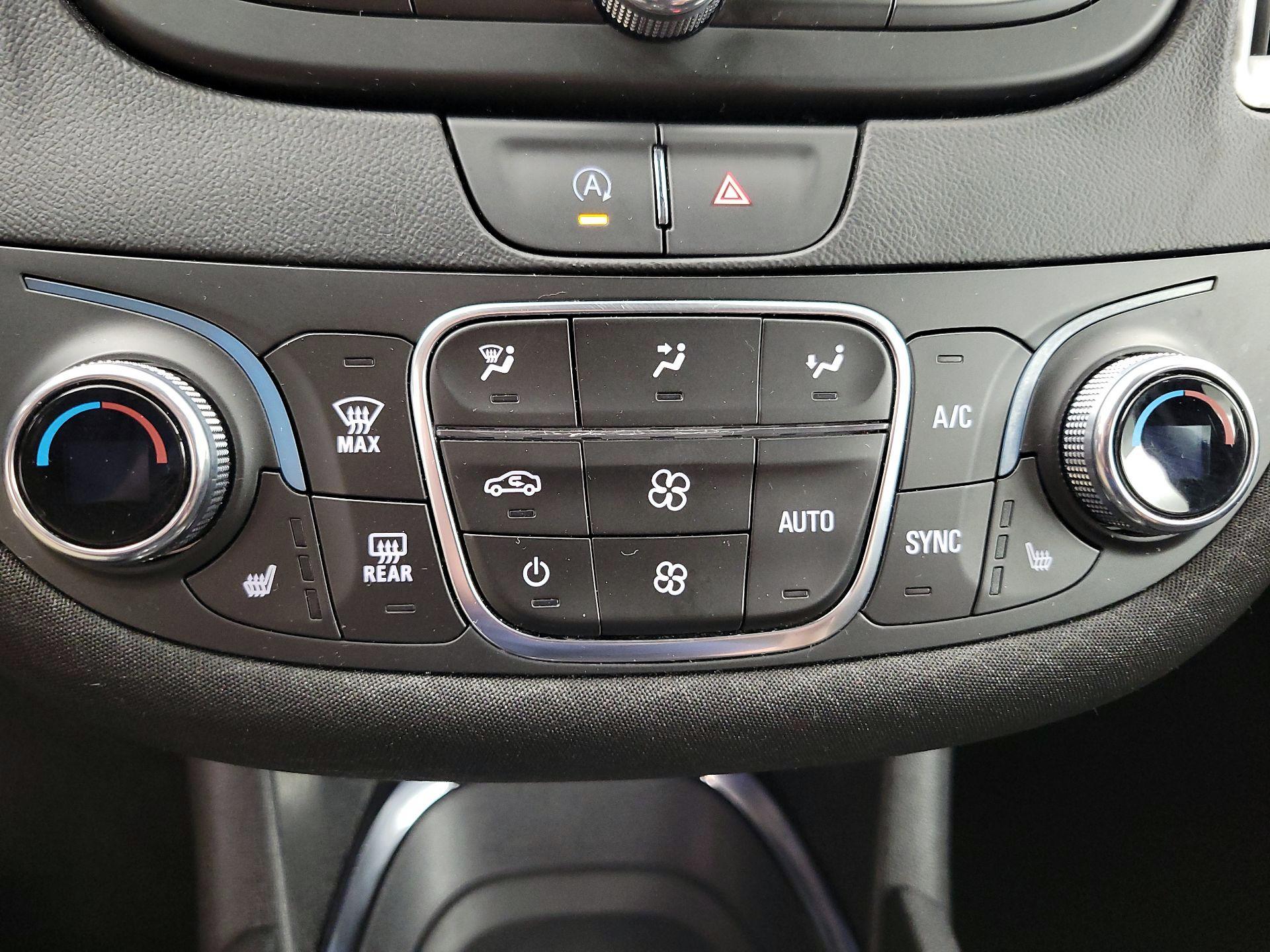 Thumbnail: 2023 Chevrolet Malibu - 16