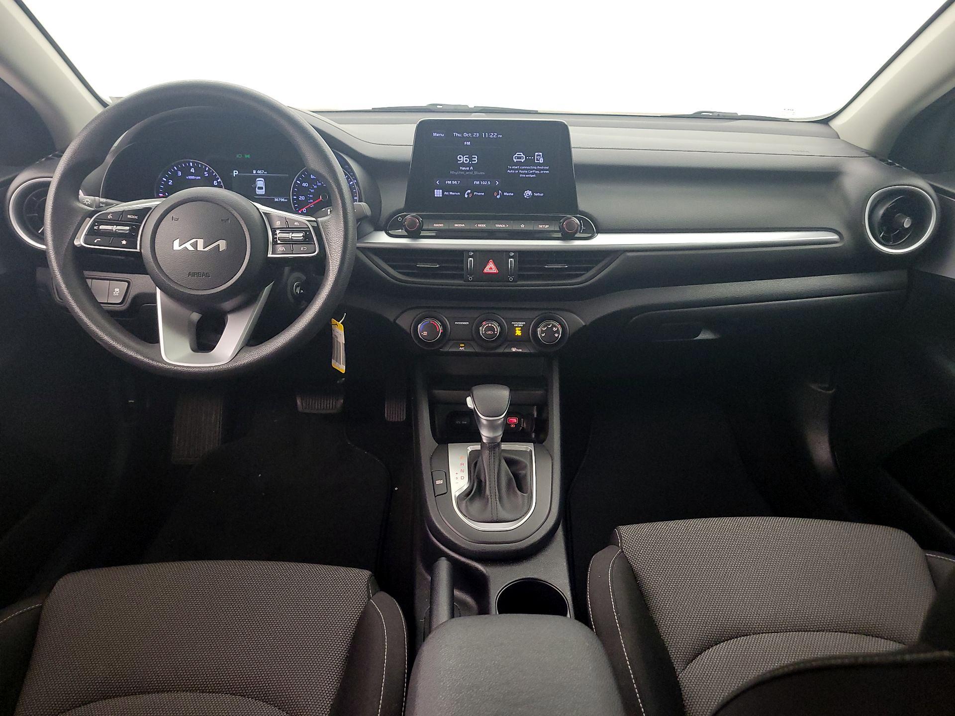 Thumbnail: 2024 Kia Forte - 9