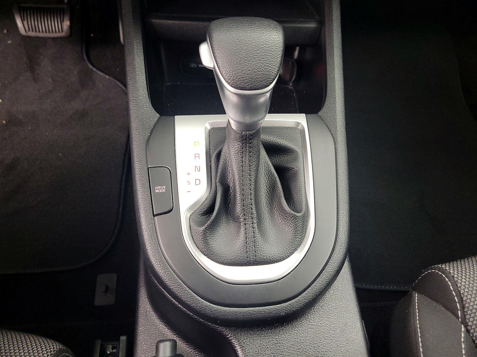 Thumbnail: 2024 Kia Forte - 17