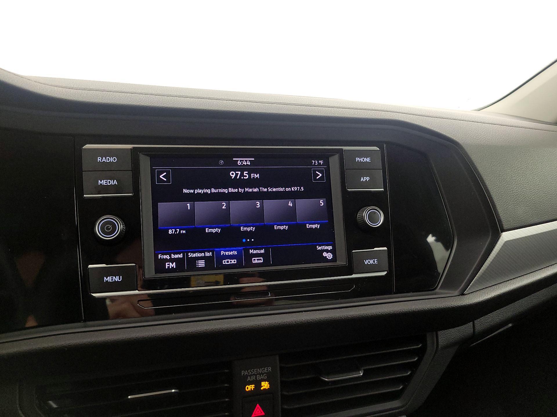 Thumbnail: 2024 Volkswagen Jetta - 15