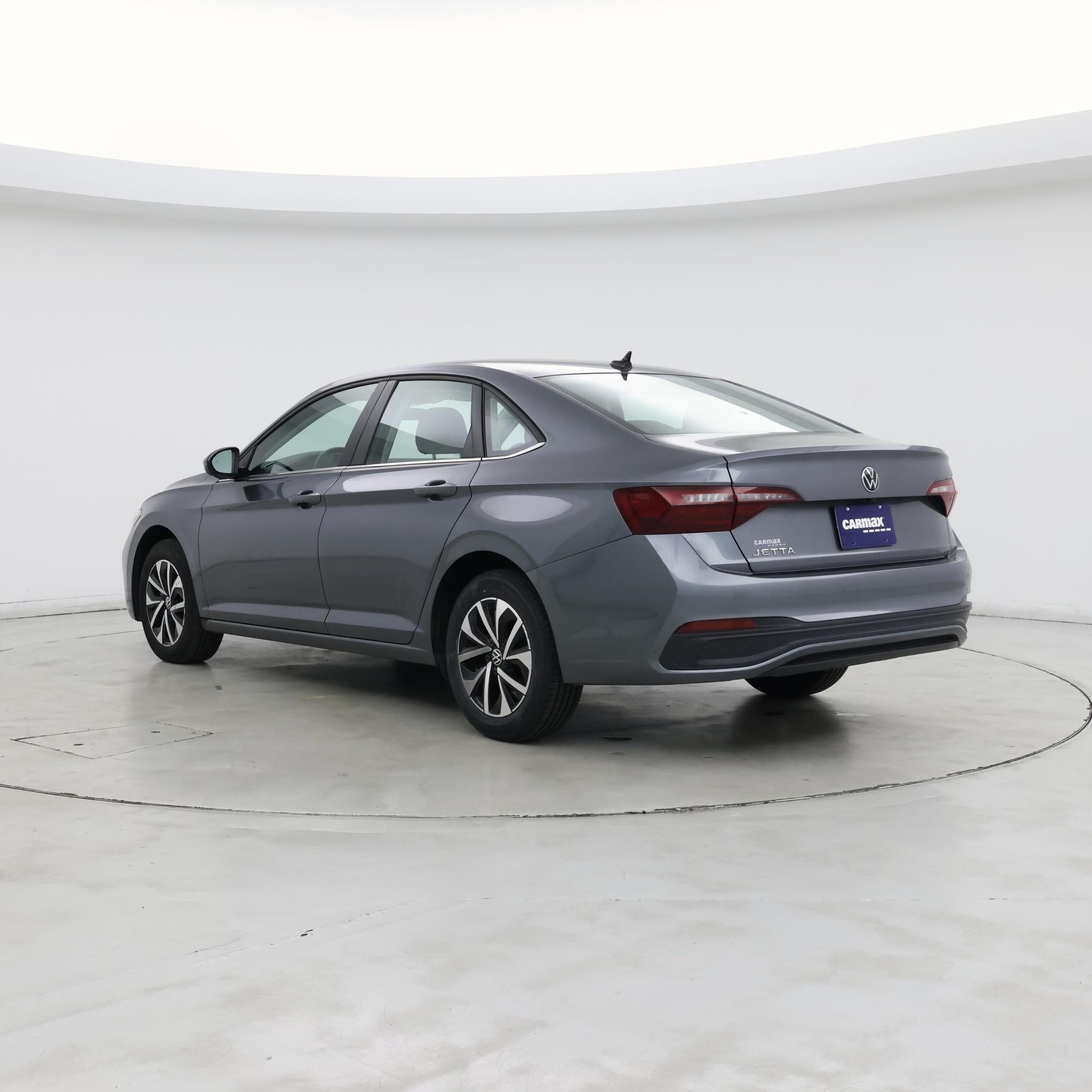 Thumbnail: 2024 Volkswagen Jetta - 2