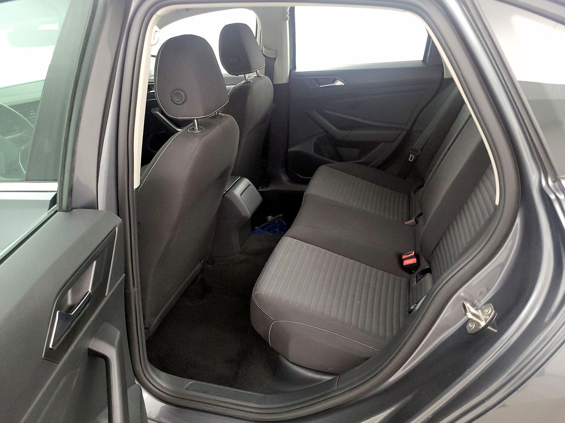 Thumbnail: 2024 Volkswagen Jetta - 19