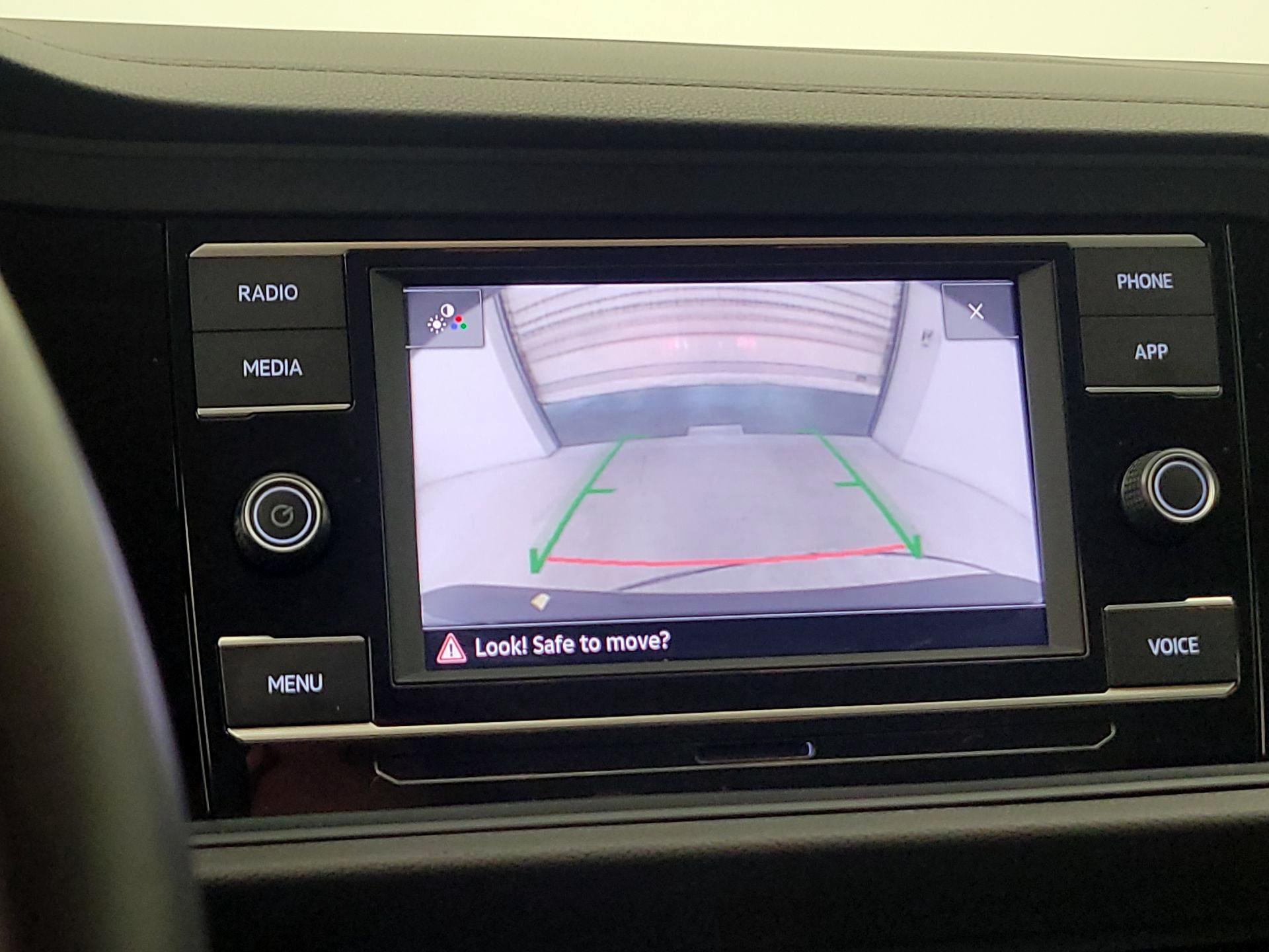 Thumbnail: 2024 Volkswagen Jetta - 14