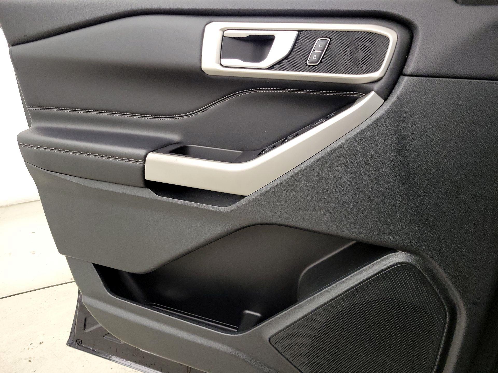 Thumbnail: 2023 Ford Explorer - 12