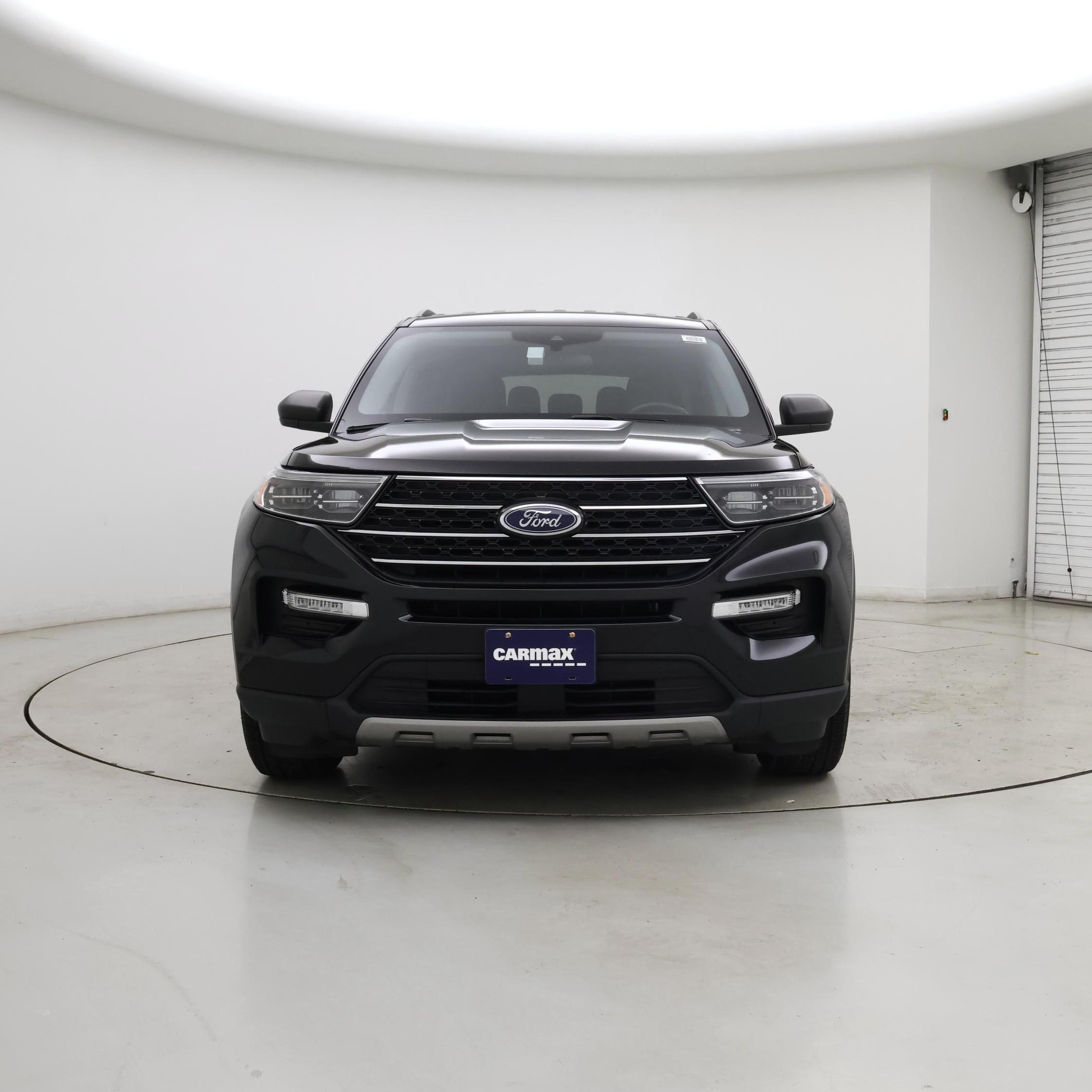 Thumbnail: 2023 Ford Explorer - 5