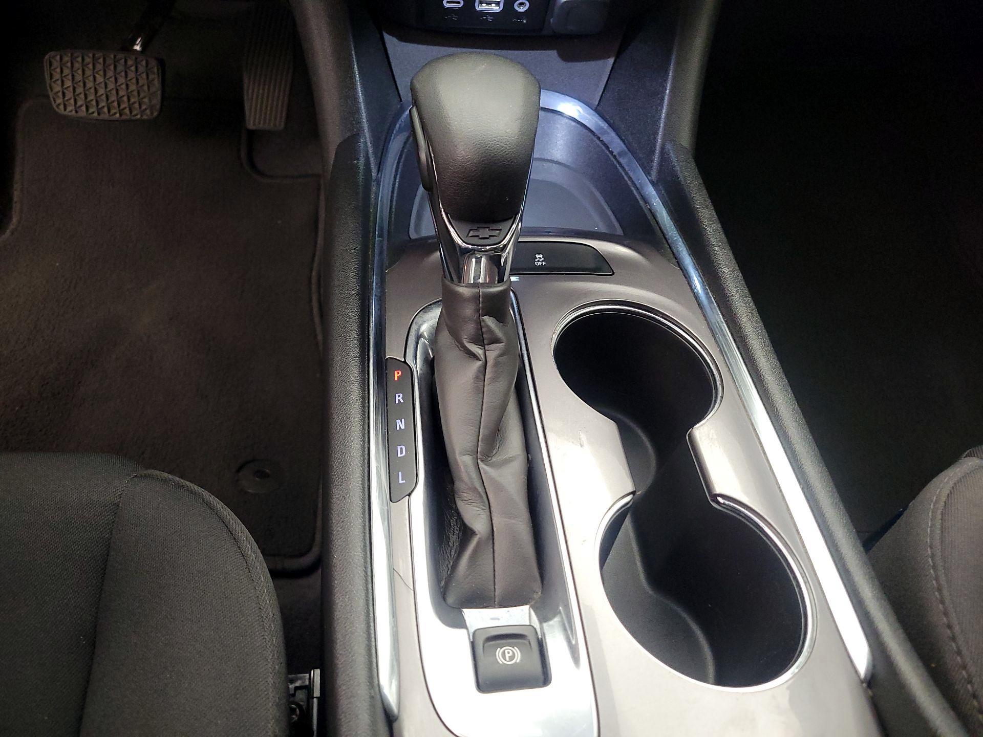 Thumbnail: 2023 Chevrolet Malibu - 17