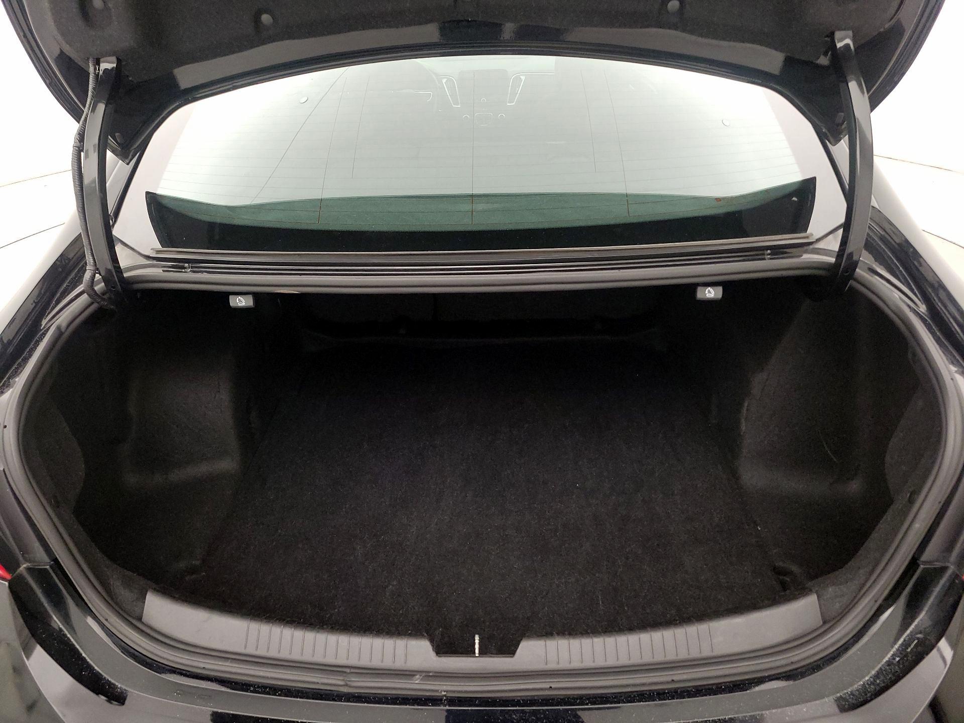 Thumbnail: 2023 Chevrolet Malibu - 20