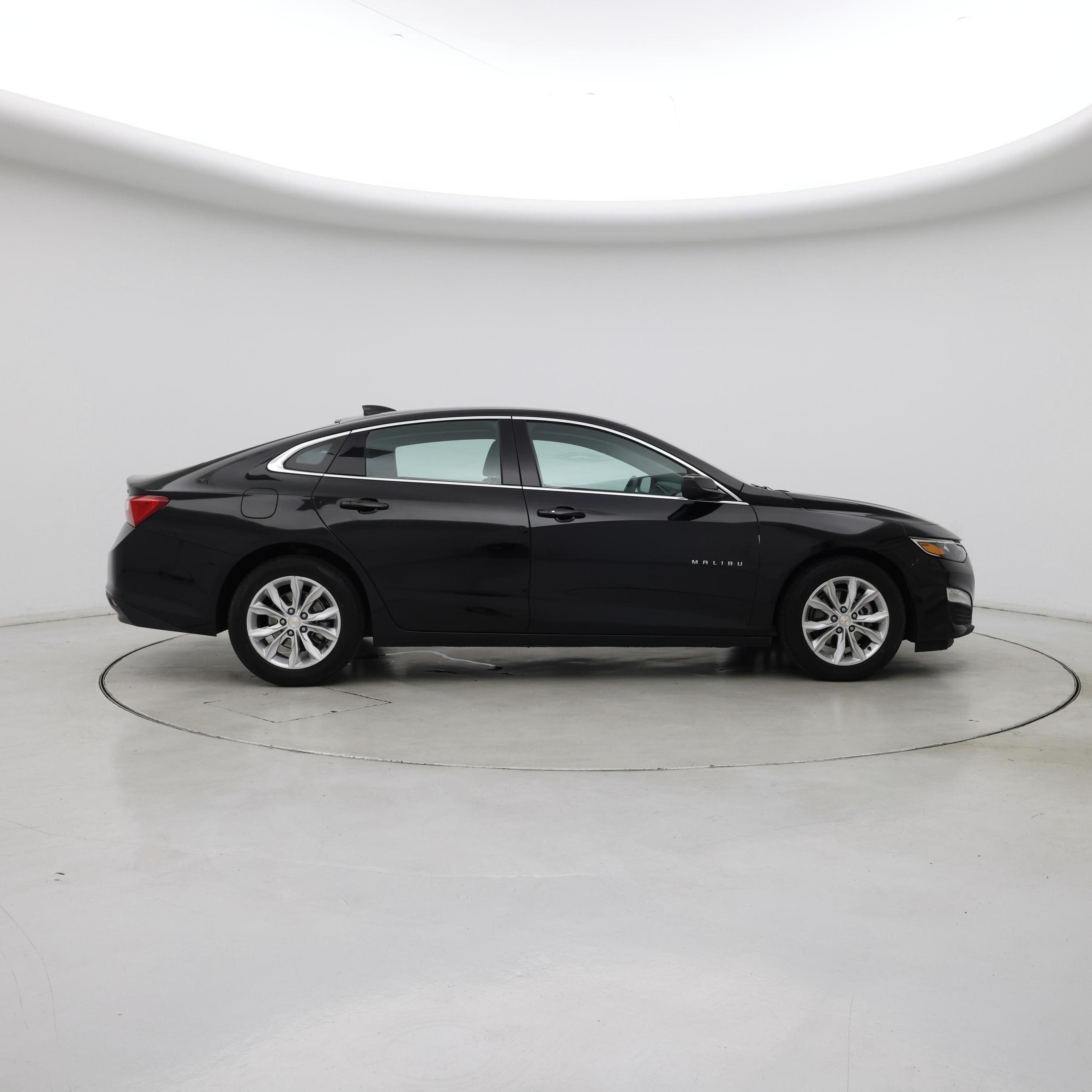 Thumbnail: 2023 Chevrolet Malibu - 7