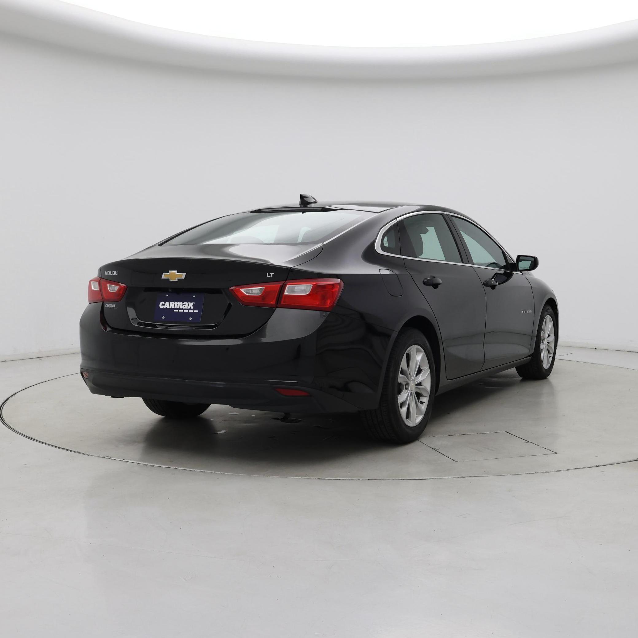 Thumbnail: 2023 Chevrolet Malibu - 8