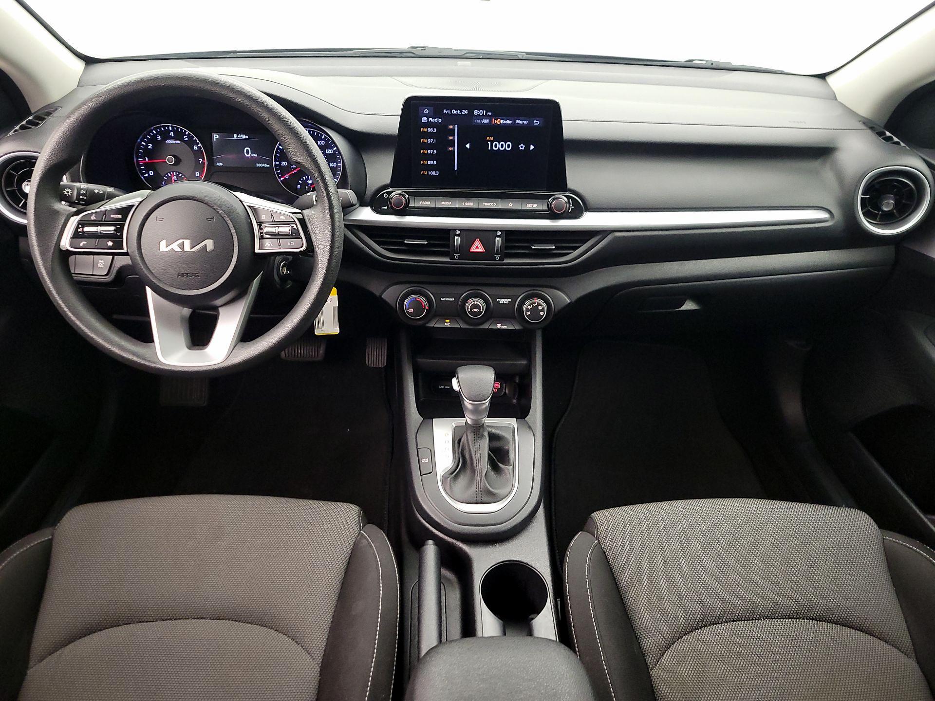 Thumbnail: 2024 Kia Forte - 9