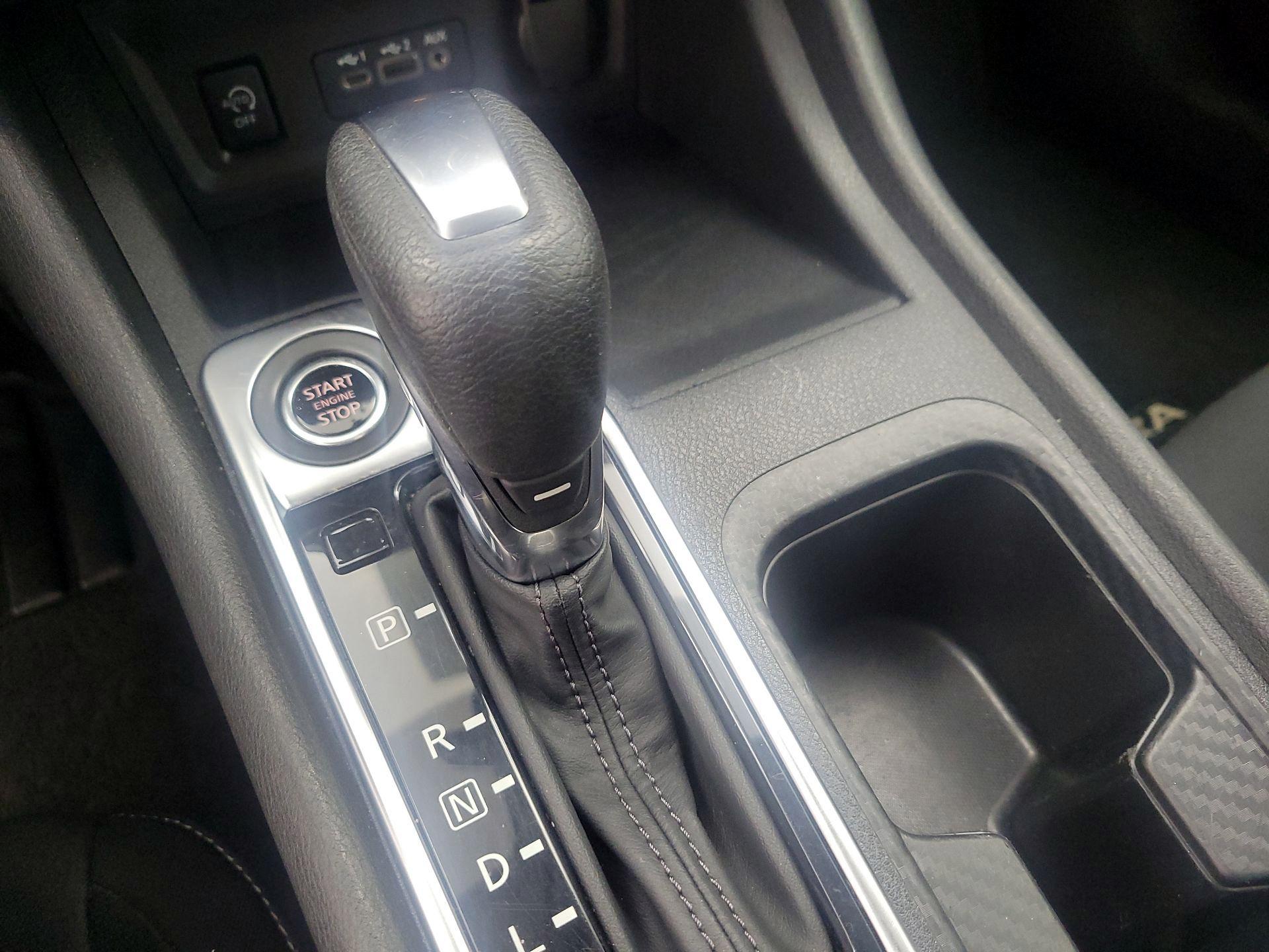 Thumbnail: 2024 Nissan Sentra - 17