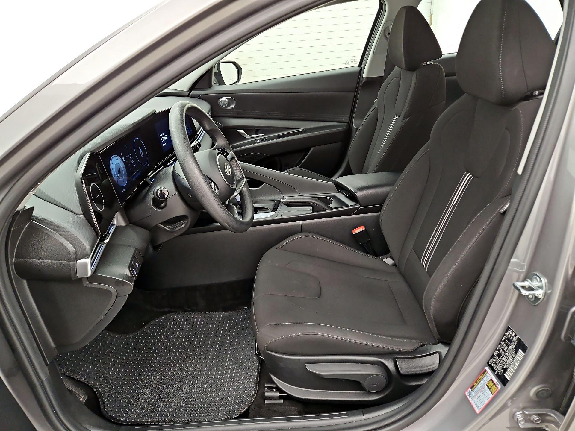 Thumbnail: 2024 Hyundai Elantra - 11