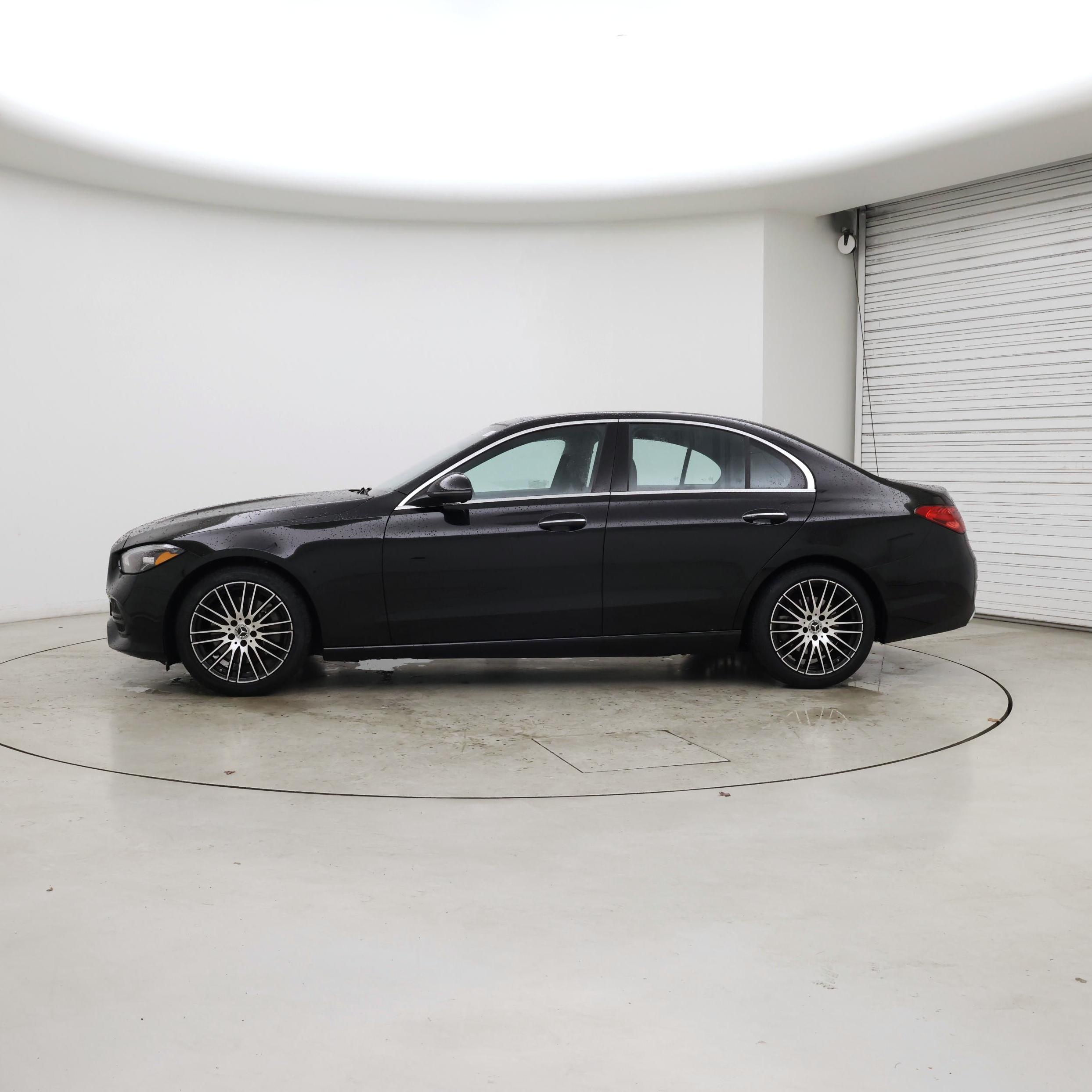 Thumbnail: 2024 Mercedes-Benz C-Class - 3