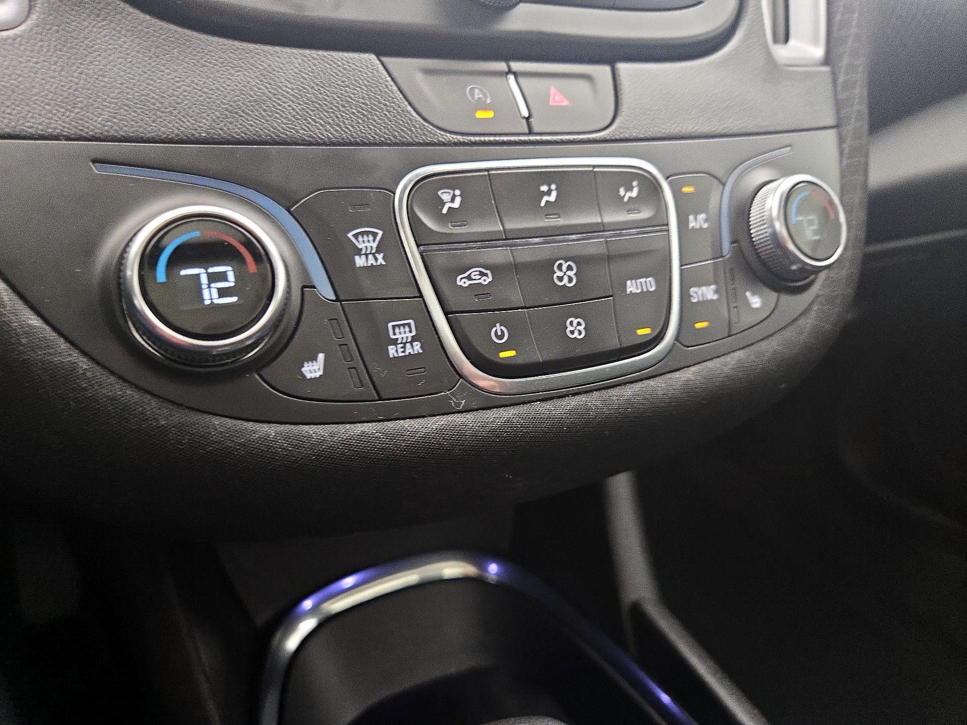 Thumbnail: 2023 Chevrolet Malibu - 16