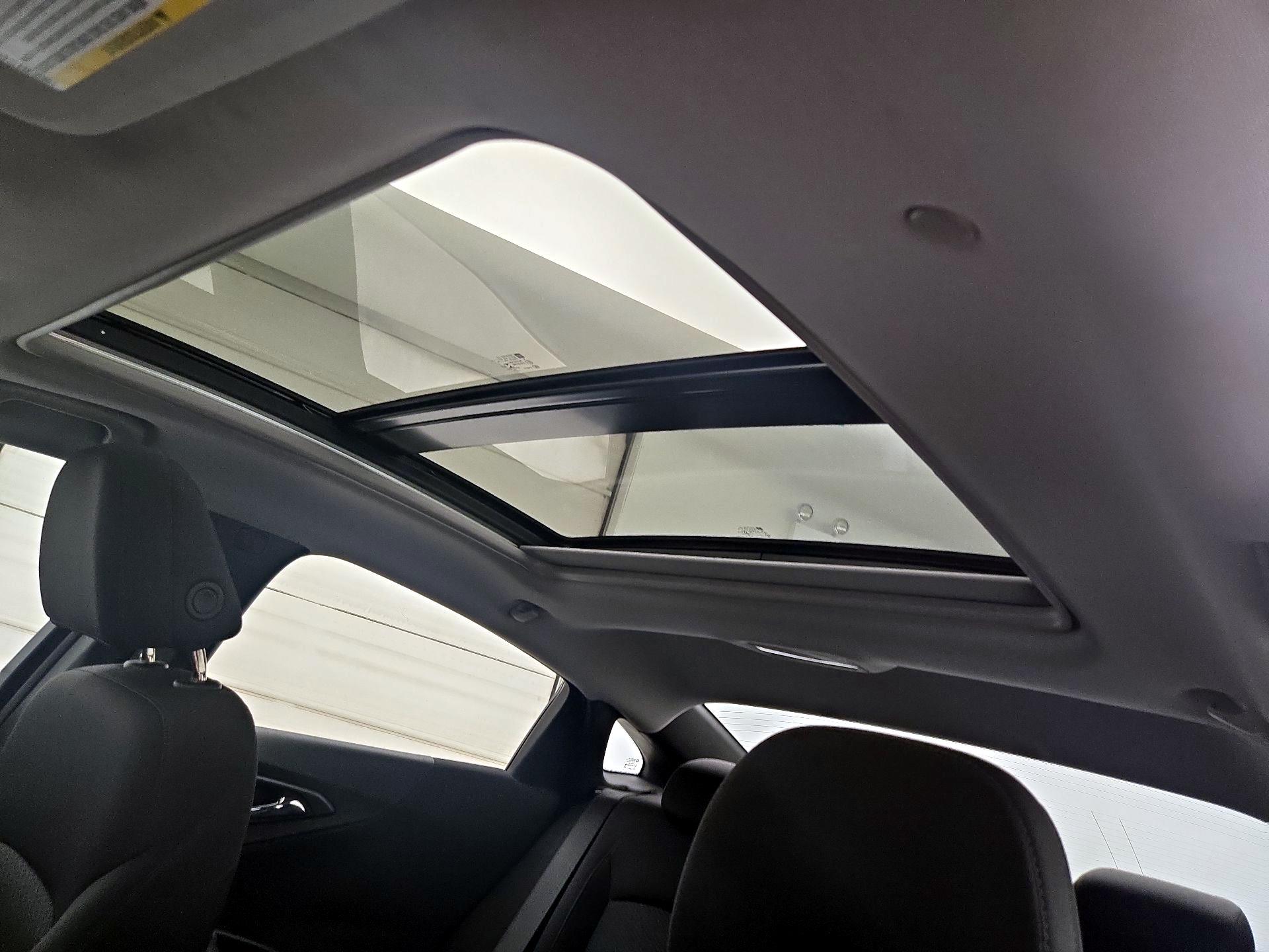 Thumbnail: 2023 Chevrolet Malibu - 19