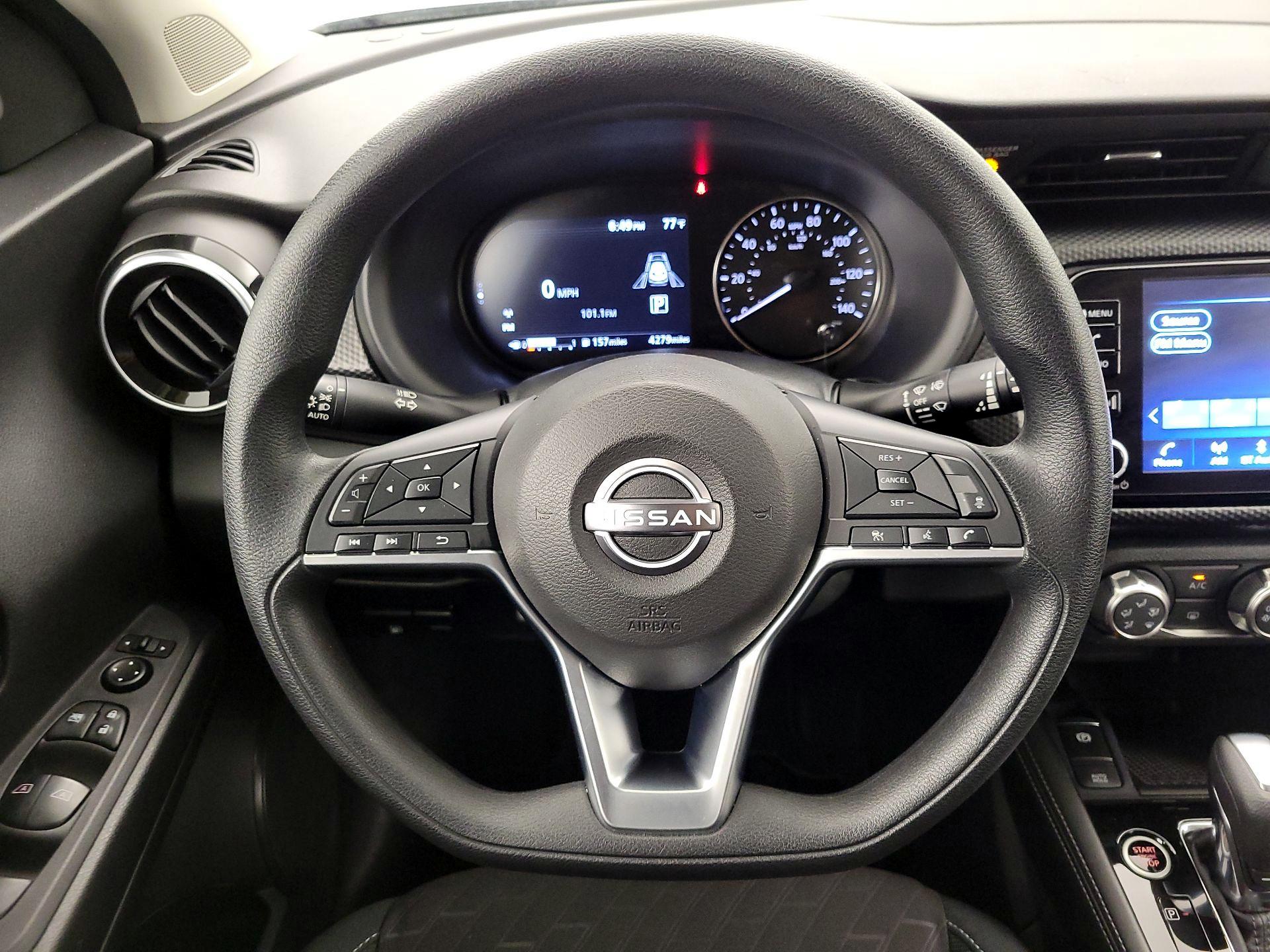 Thumbnail: 2024 Nissan Kicks - 10