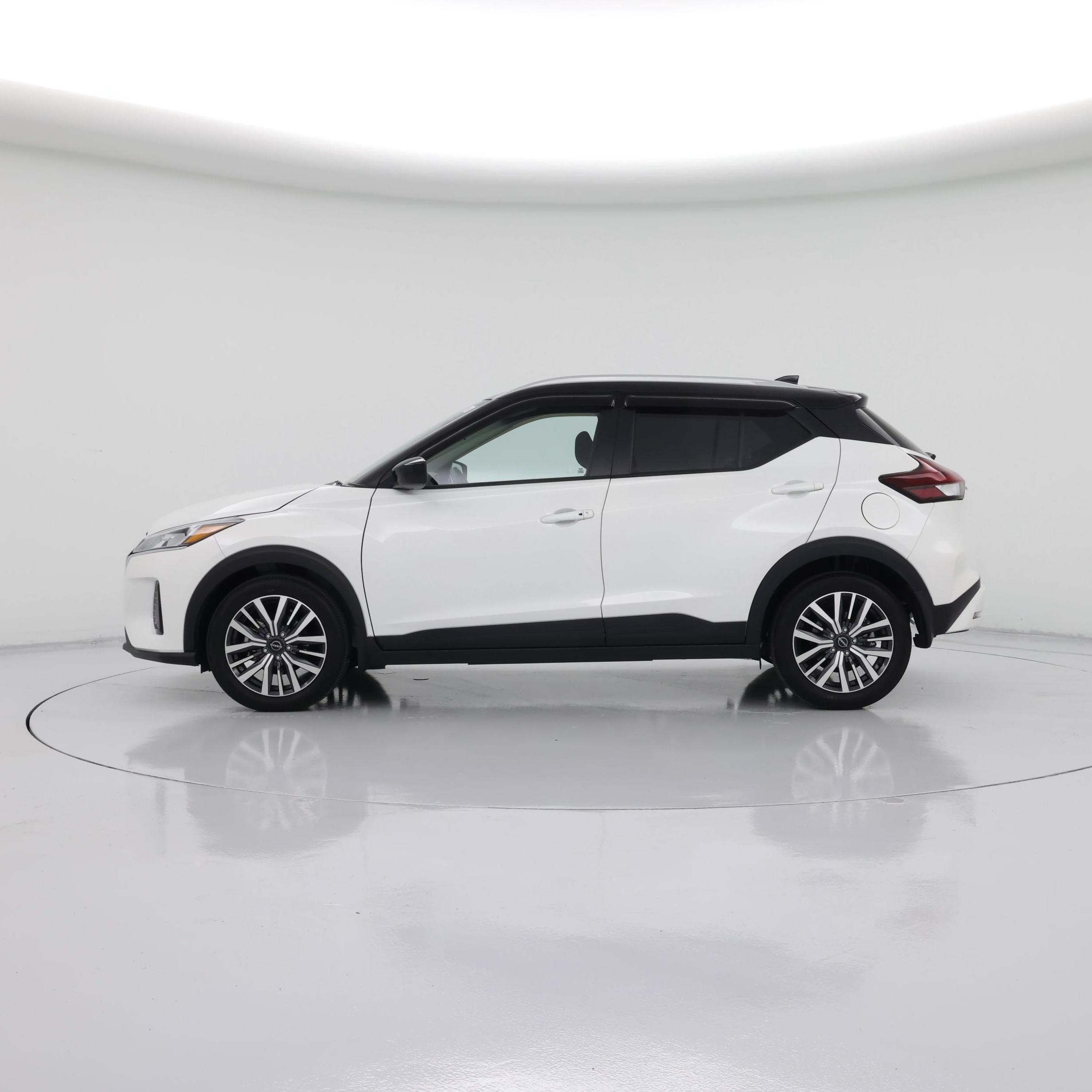 Thumbnail: 2024 Nissan Kicks - 3