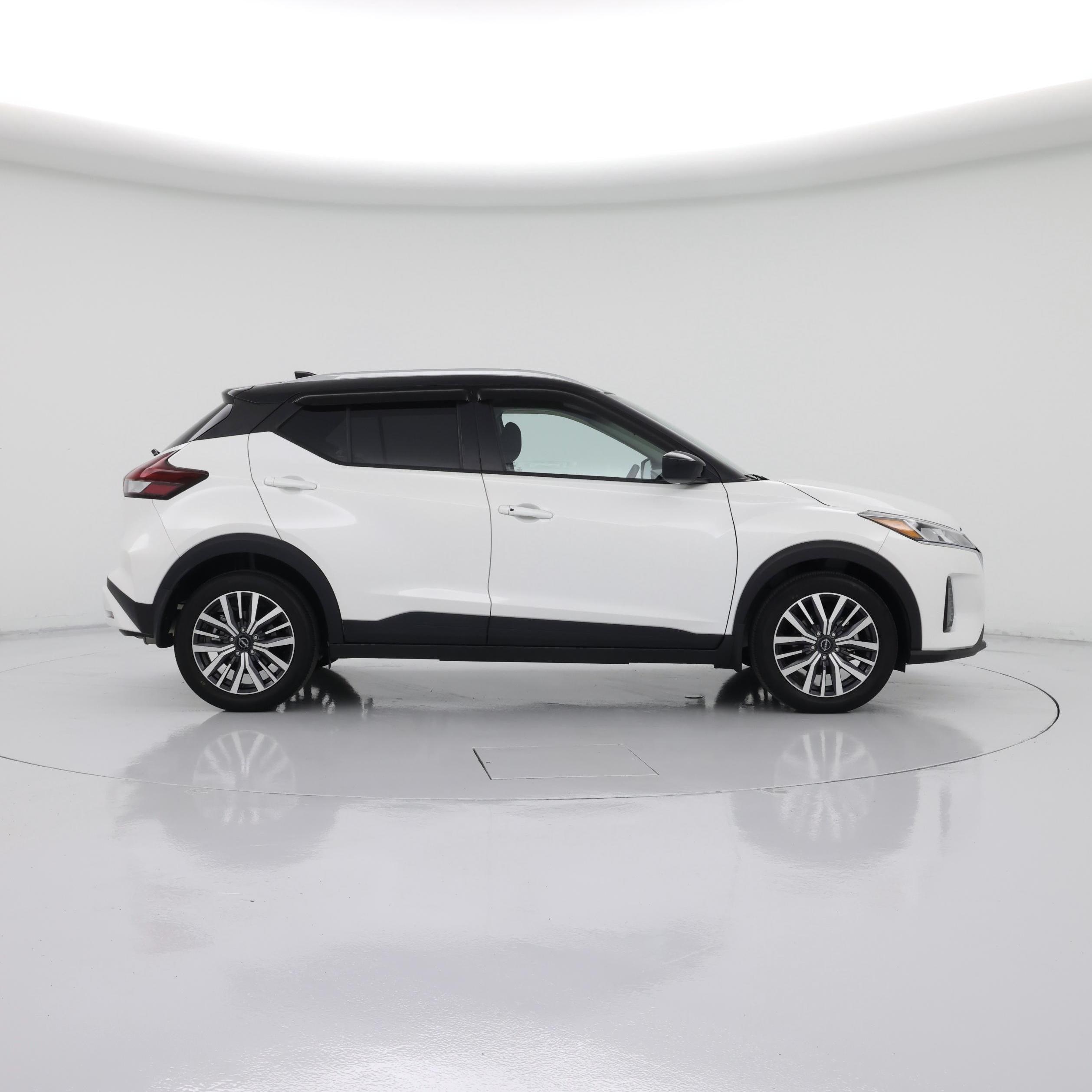 Thumbnail: 2024 Nissan Kicks - 7