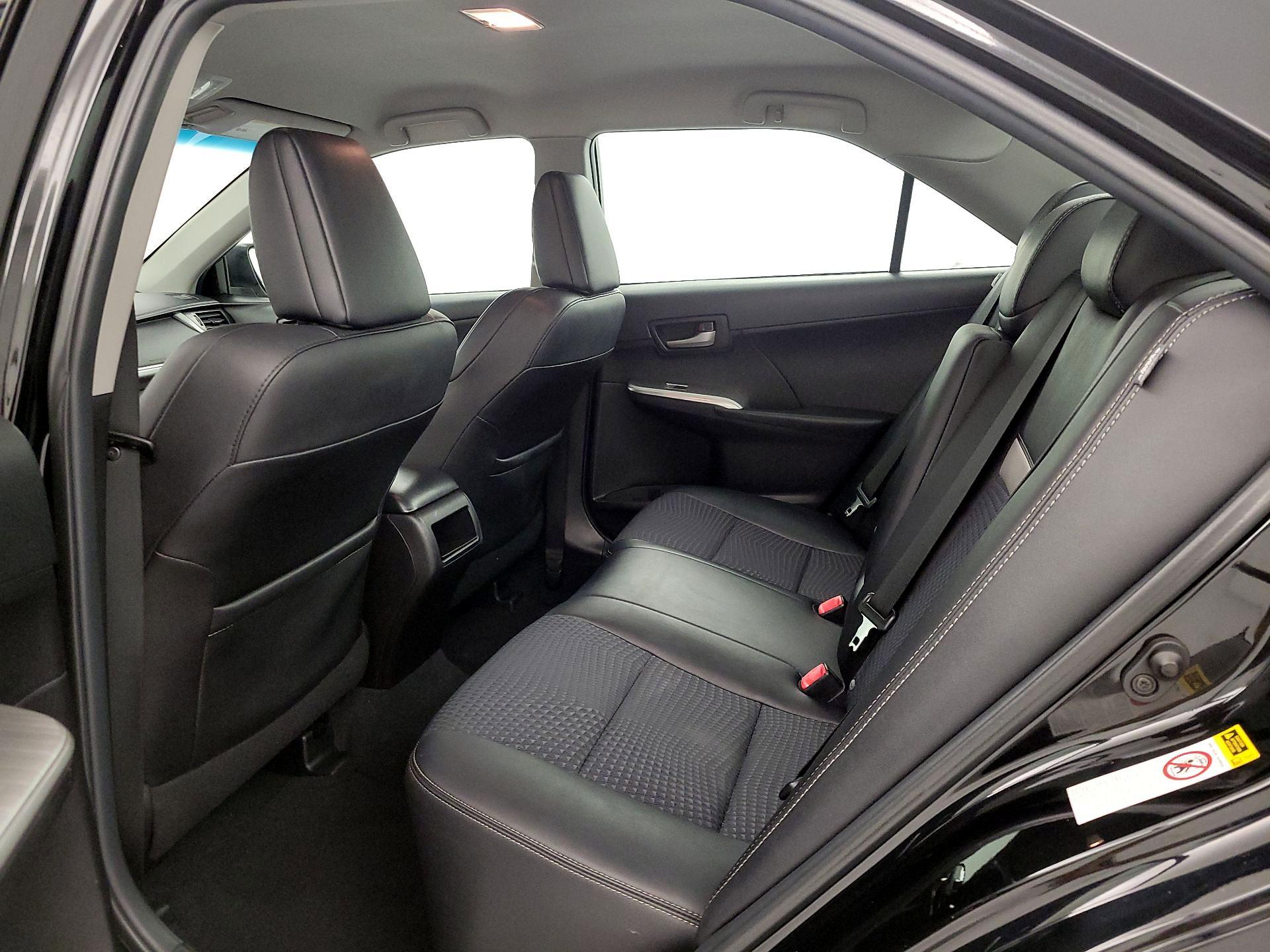 Thumbnail: 2014 Toyota Camry - 19