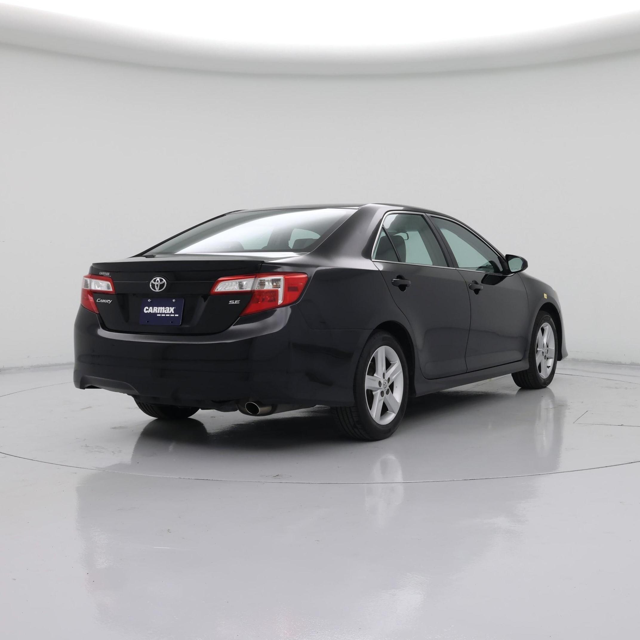 Thumbnail: 2014 Toyota Camry - 8