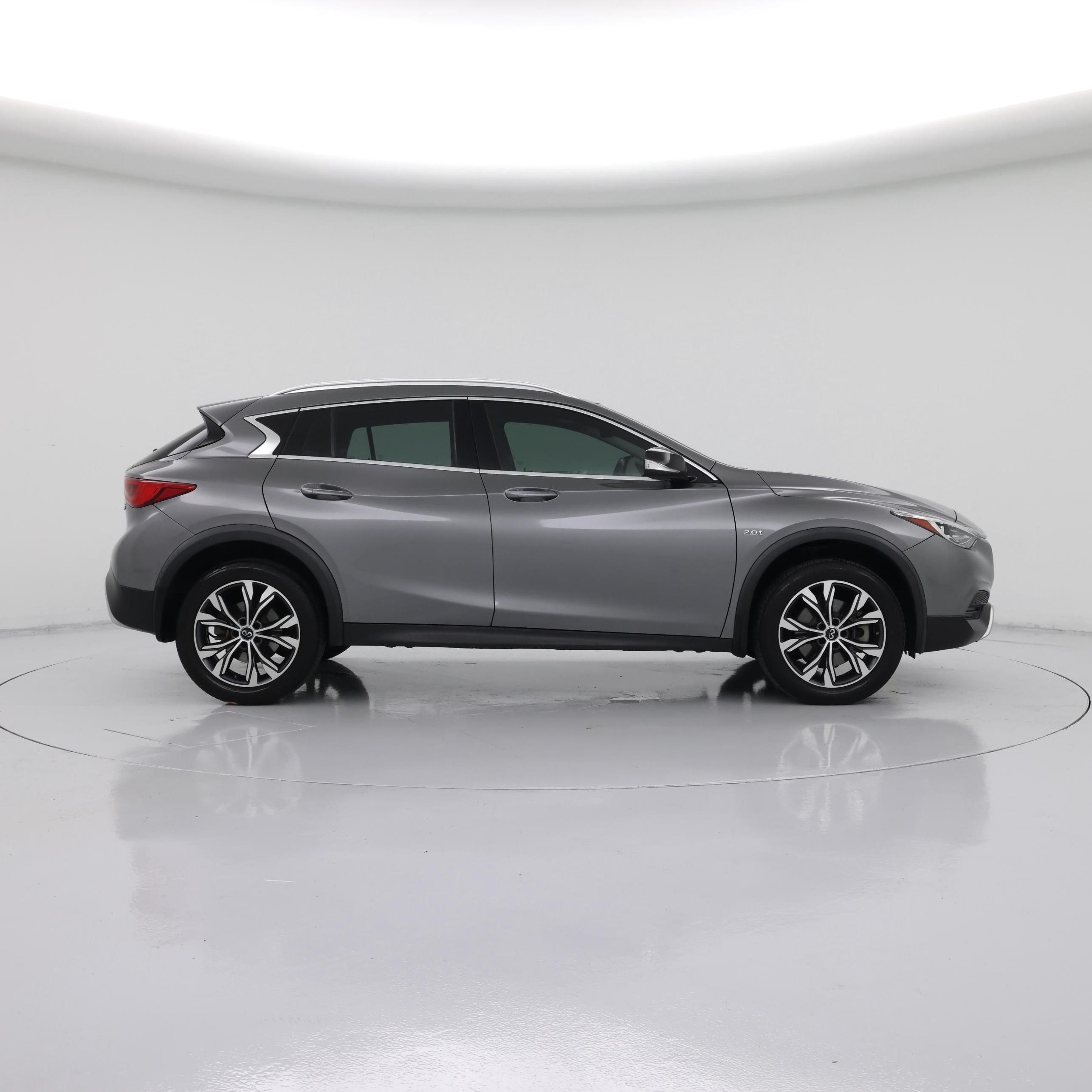 Thumbnail: 2018 INFINITI QX30 - 7