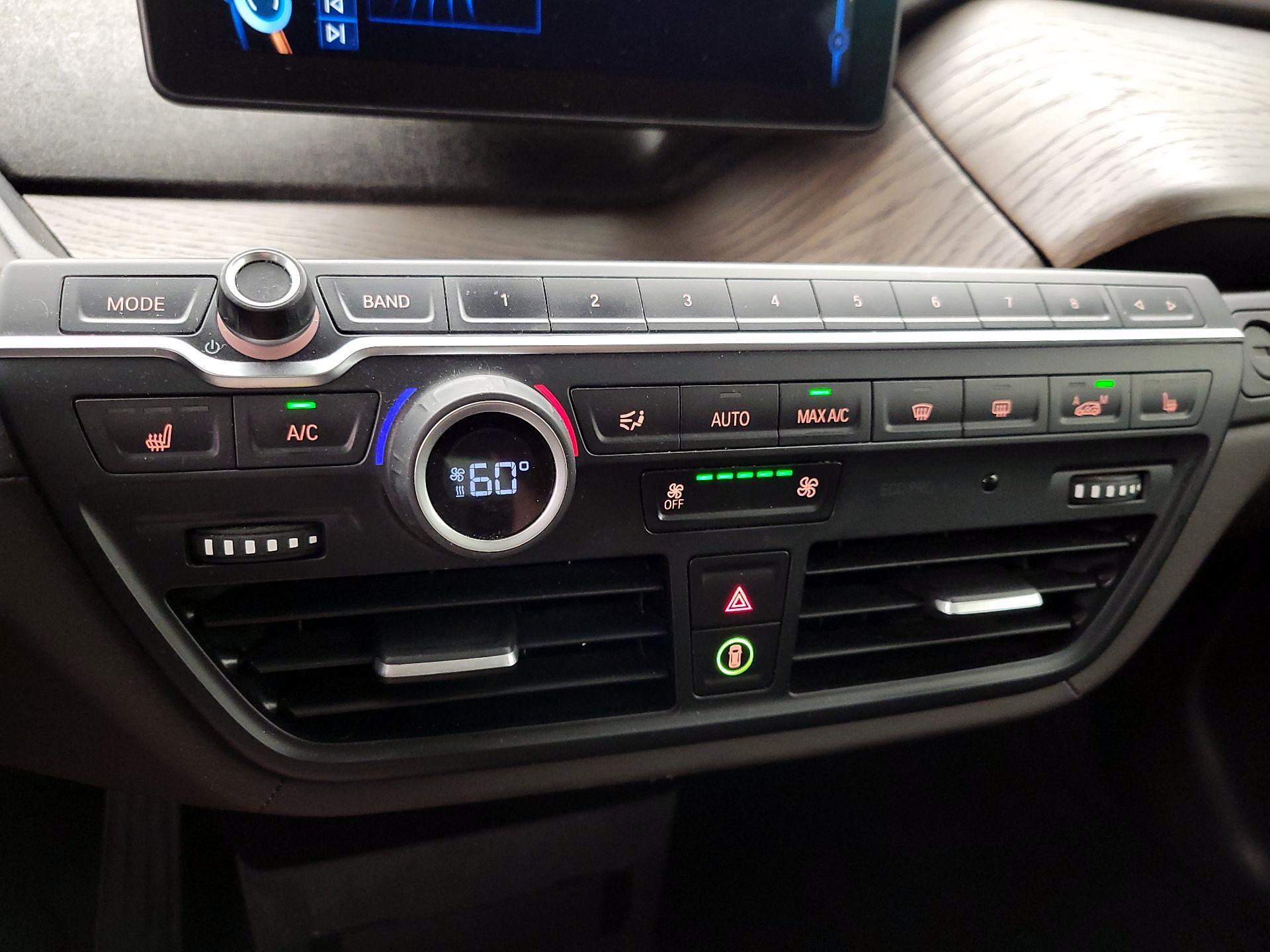 Thumbnail: 2017 BMW i3 - 17