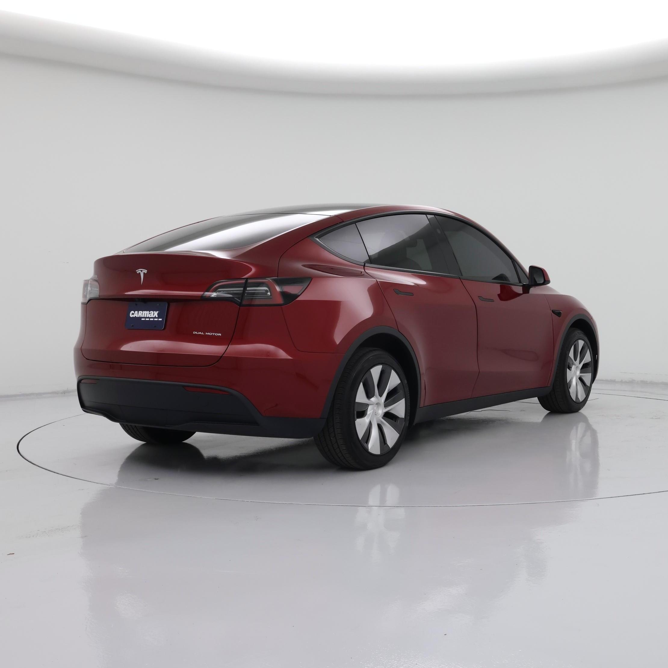Thumbnail: 2025 Tesla Model Y - 8