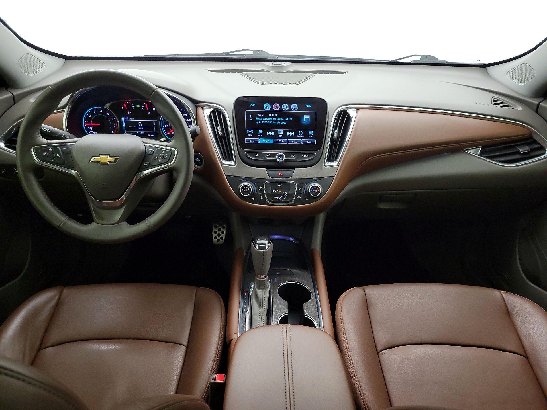 Thumbnail: 2016 Chevrolet Malibu - 9