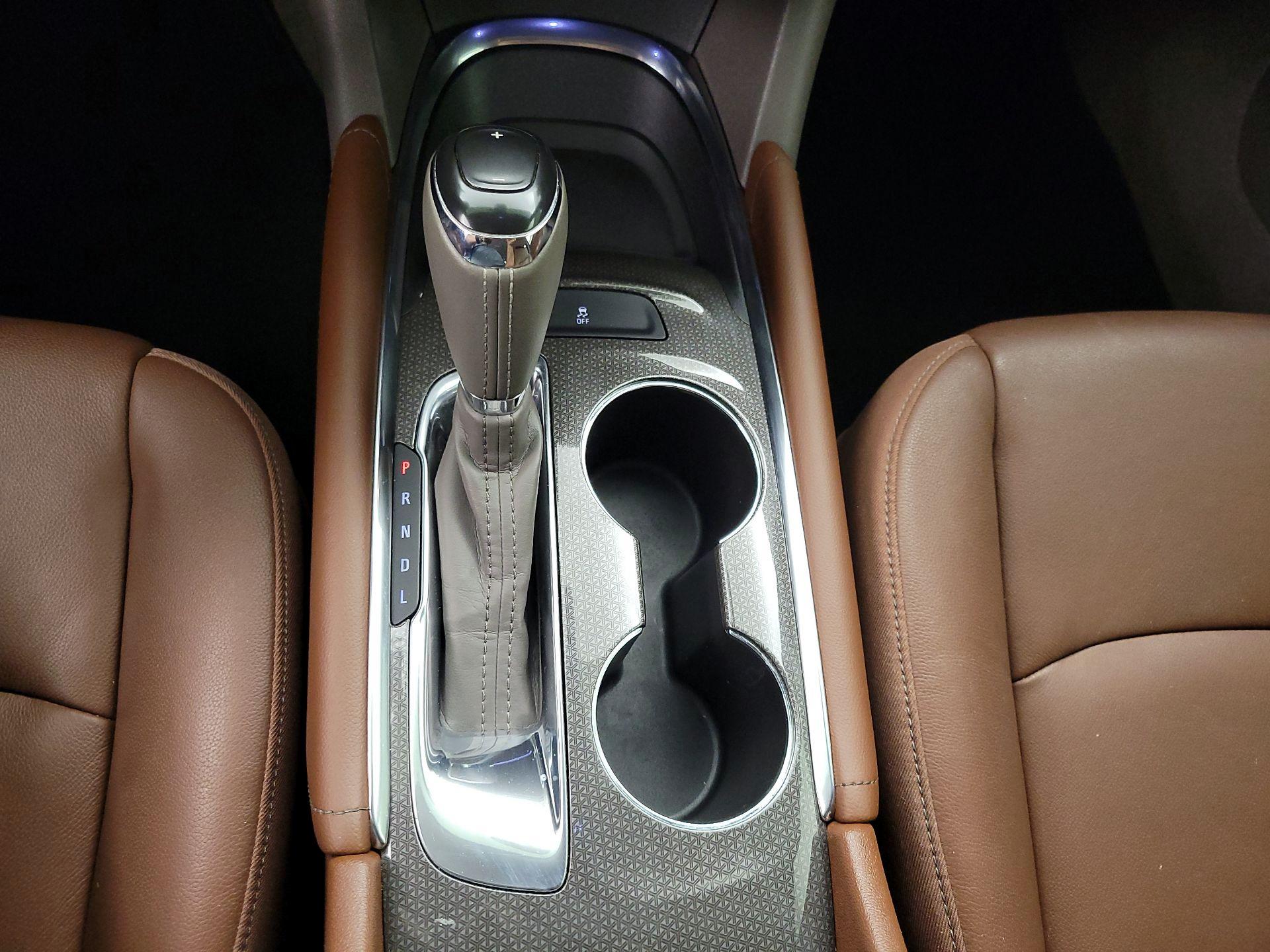 Thumbnail: 2016 Chevrolet Malibu - 17