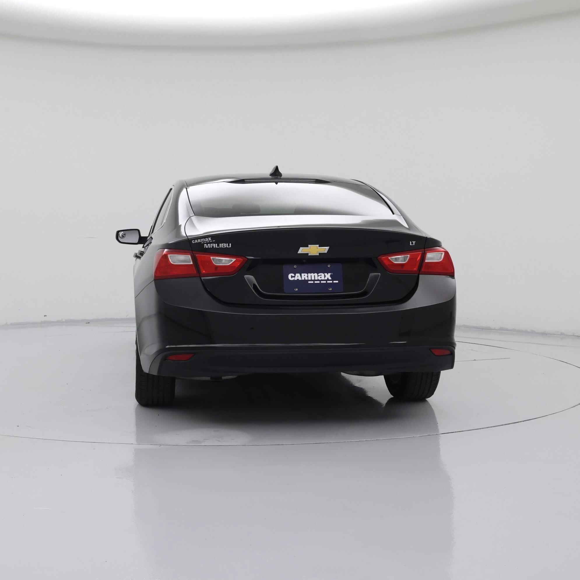 Thumbnail: 2016 Chevrolet Malibu - 6