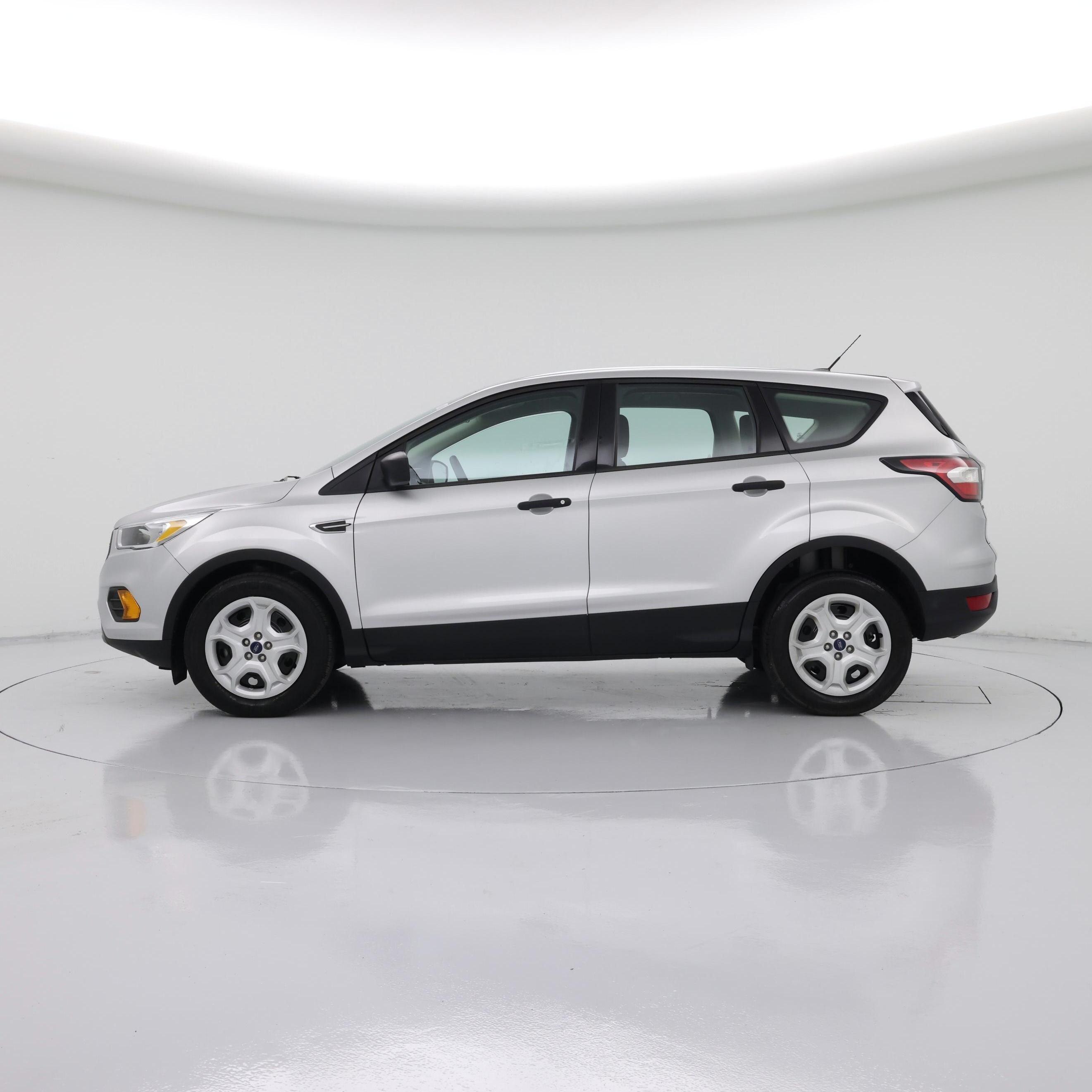 Thumbnail: 2017 Ford Escape - 3