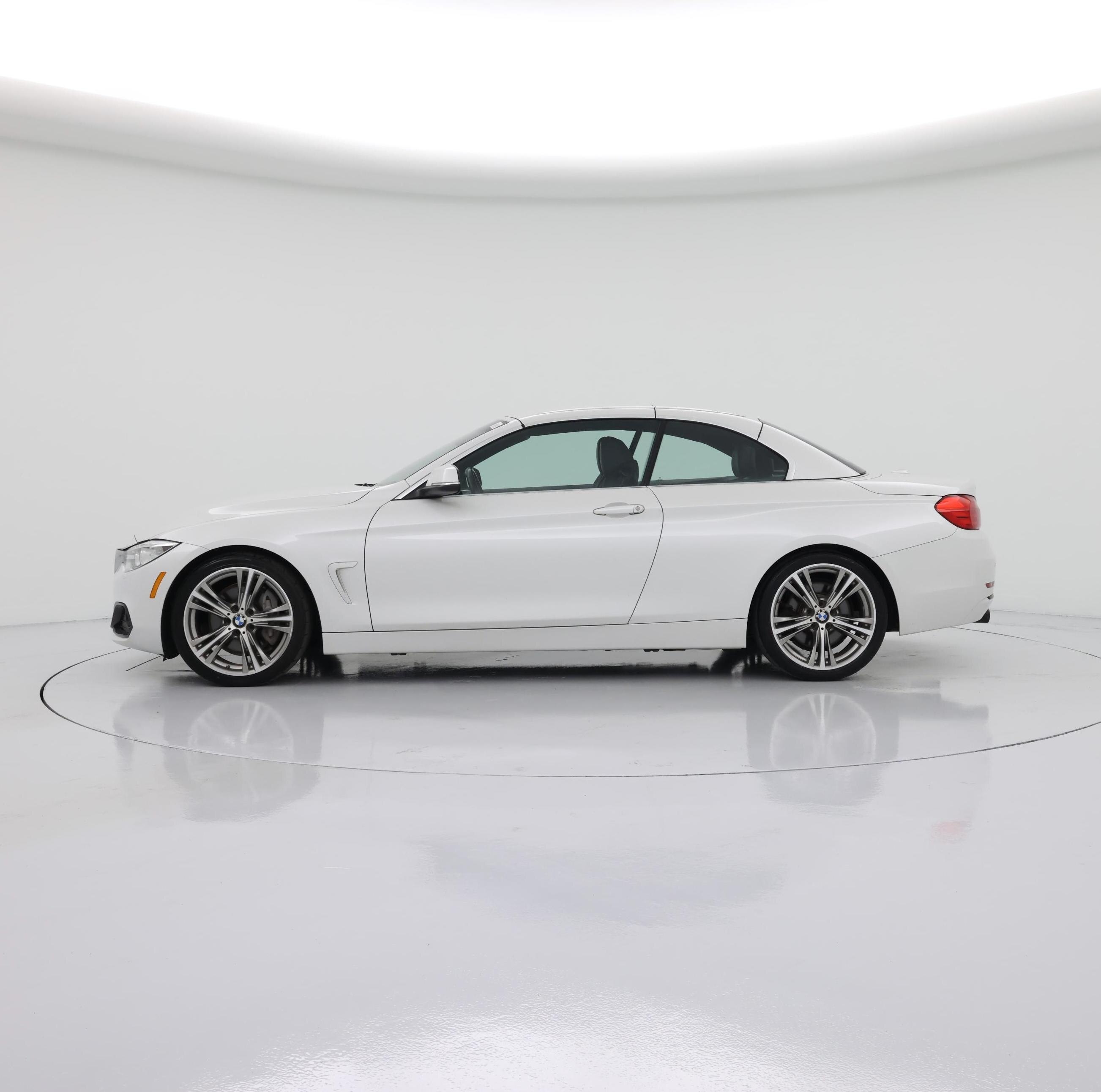 Thumbnail: 2017 BMW 4 Series - 3