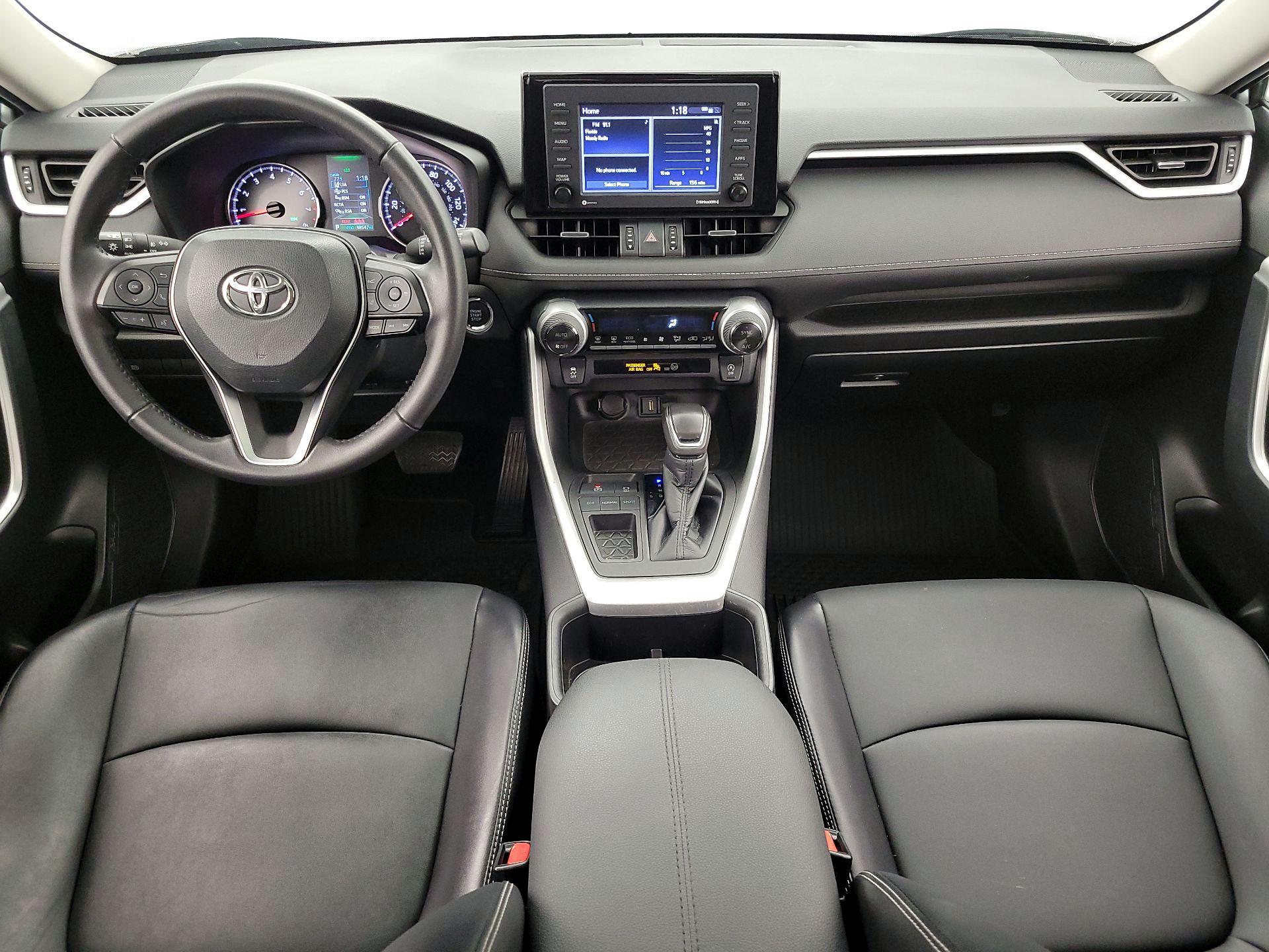 Thumbnail: 2022 Toyota RAV4 - 9