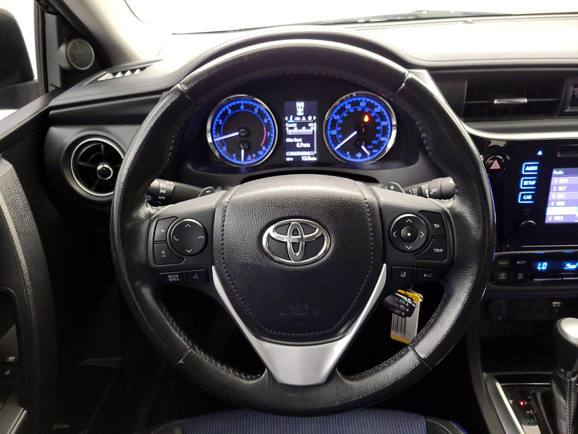 Thumbnail: 2019 Toyota Corolla - 10