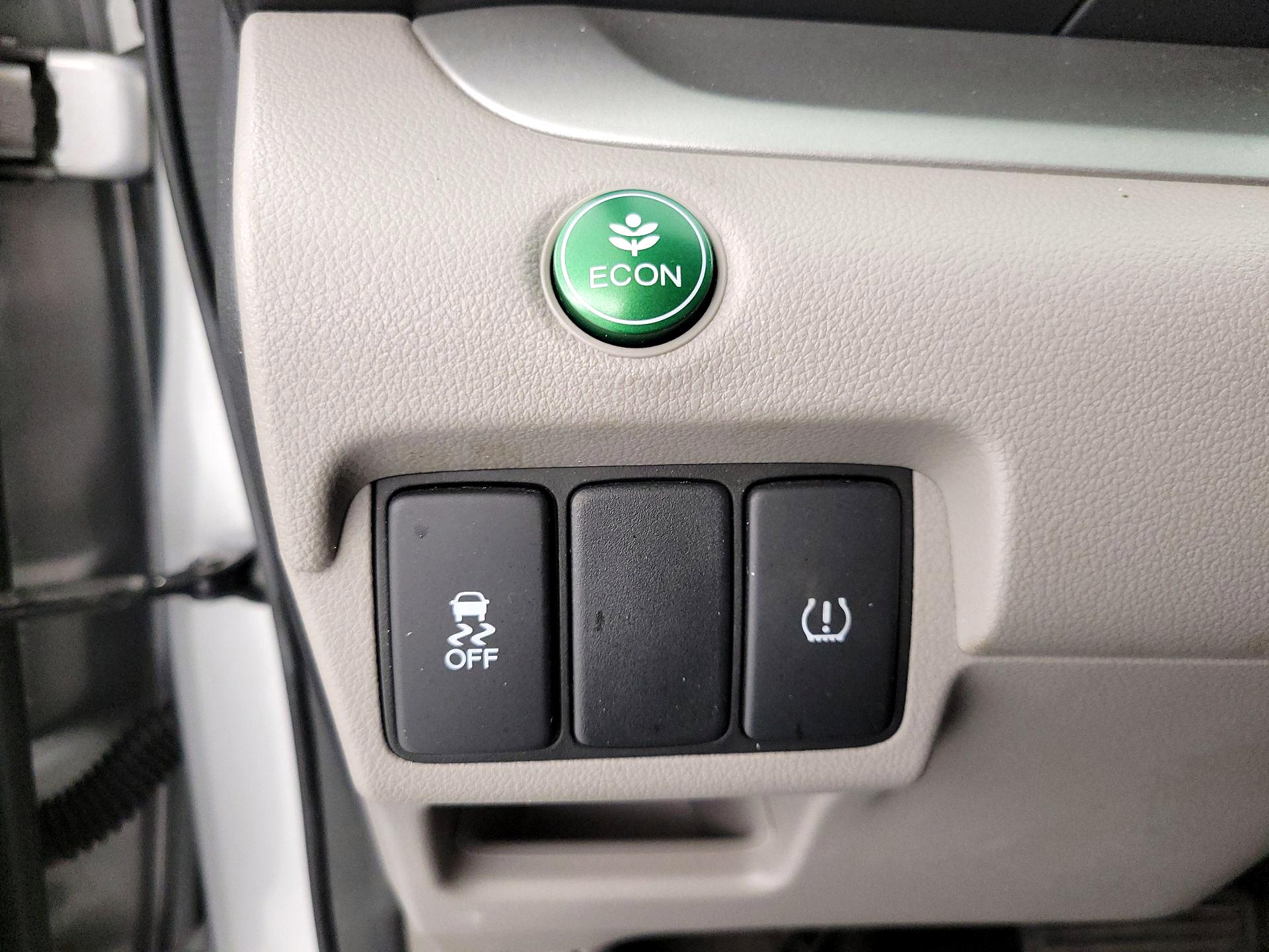 Thumbnail: 2014 Honda CR-V - 13