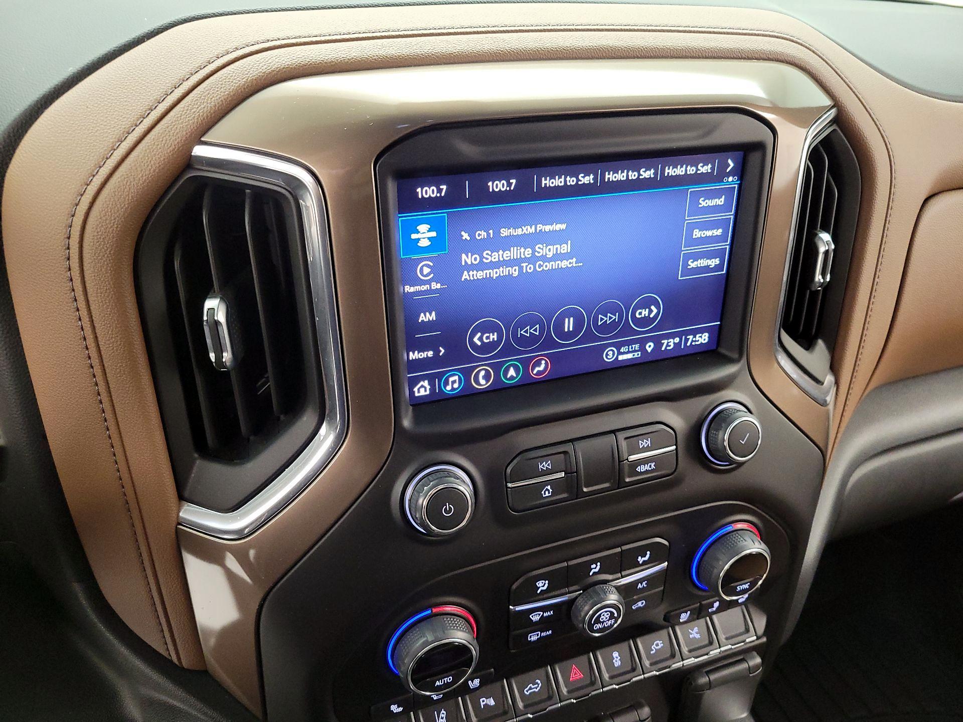 Thumbnail: 2022 Chevrolet Silverado 3500 - 15