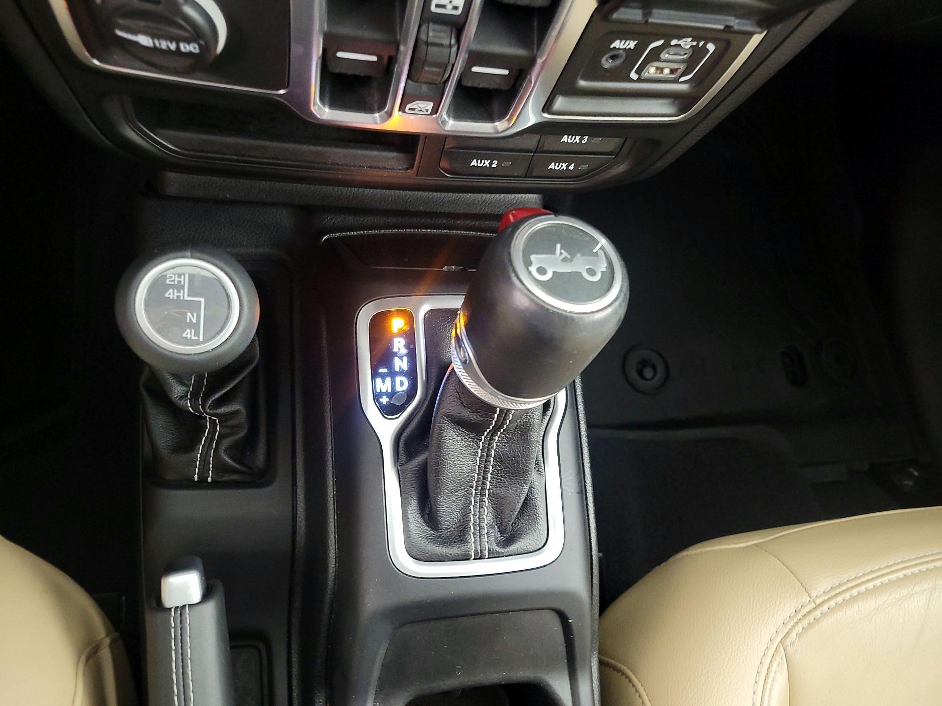 Thumbnail: 2018 Jeep Wrangler - 18