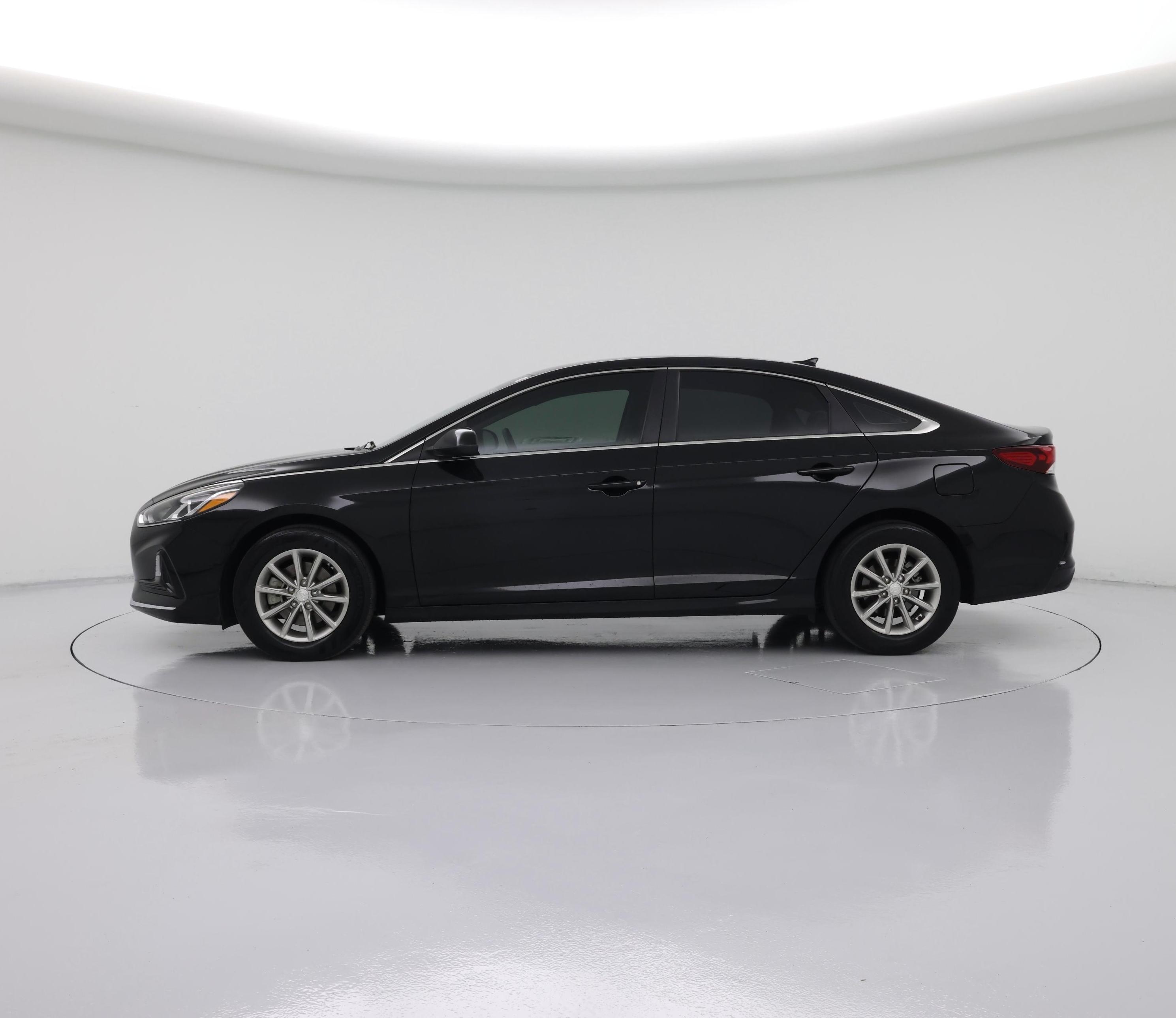 Thumbnail: 2019 Hyundai Sonata - 3