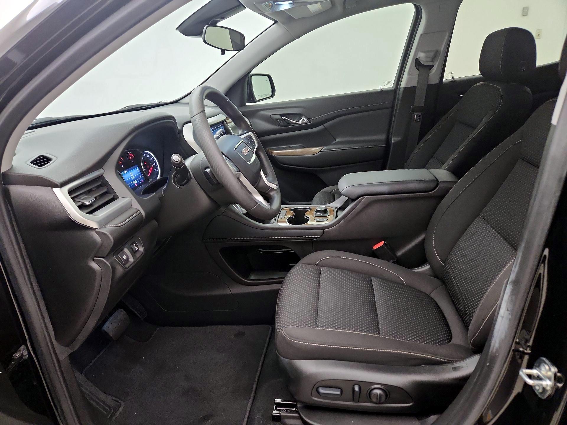 Thumbnail: 2023 GMC Acadia - 11