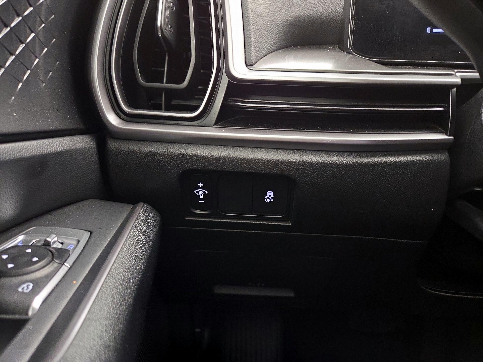 Thumbnail: 2024 Kia Sorento - 13